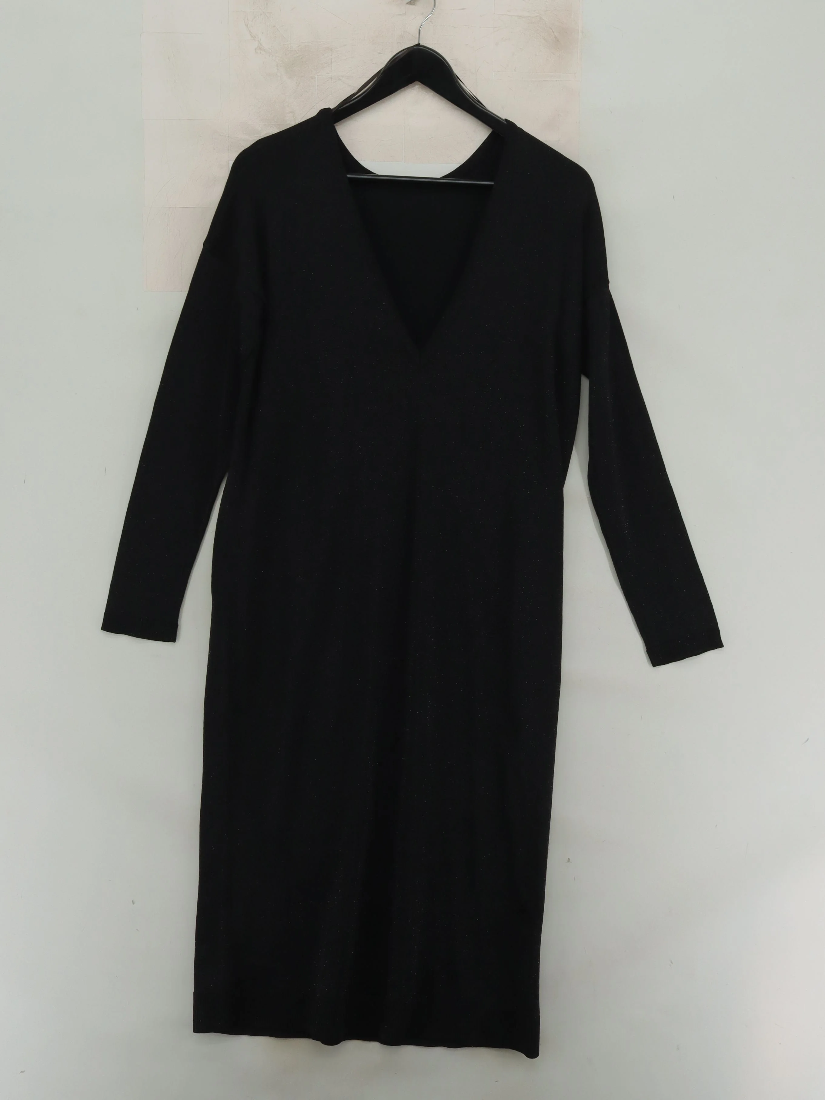 Oliver Bonas T-Shirt Midi Dress UK10 in Black - Image 2