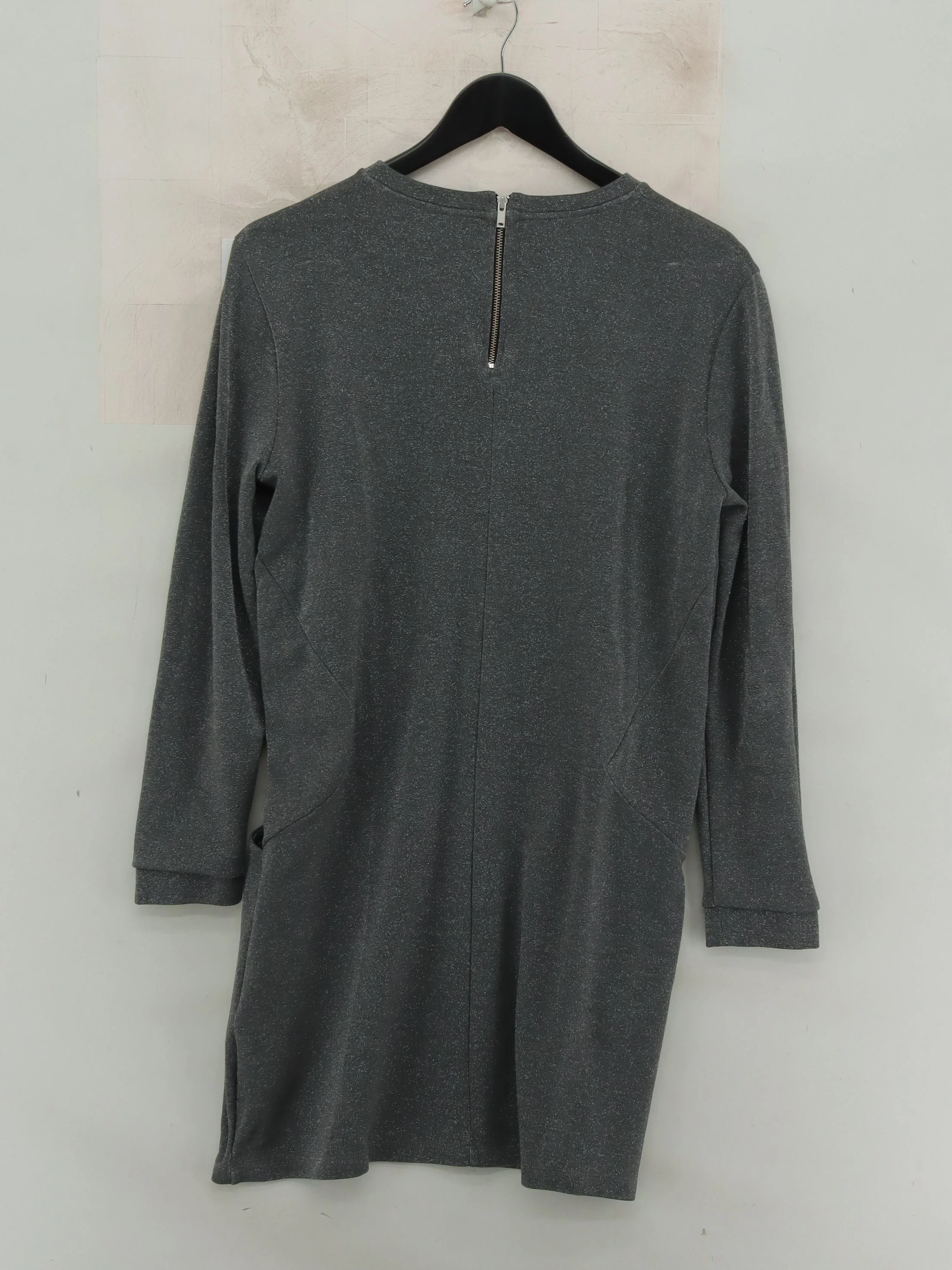 Oliver Bonas T-Shirt Mini Dress UK12 in Grey - Image 2