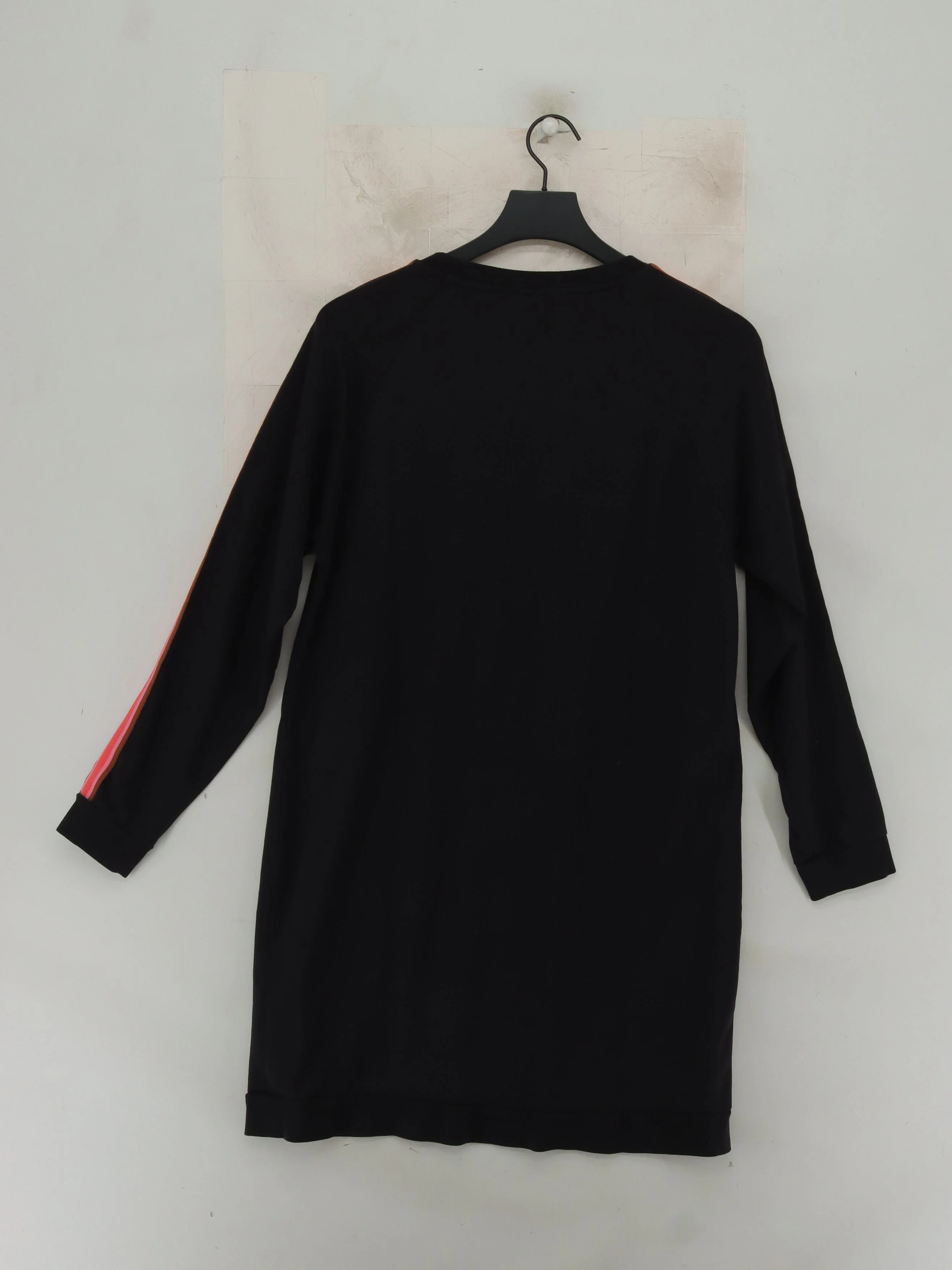 Oliver Bonas T-Shirt Mini Dress UK14 in Black - Image 2
