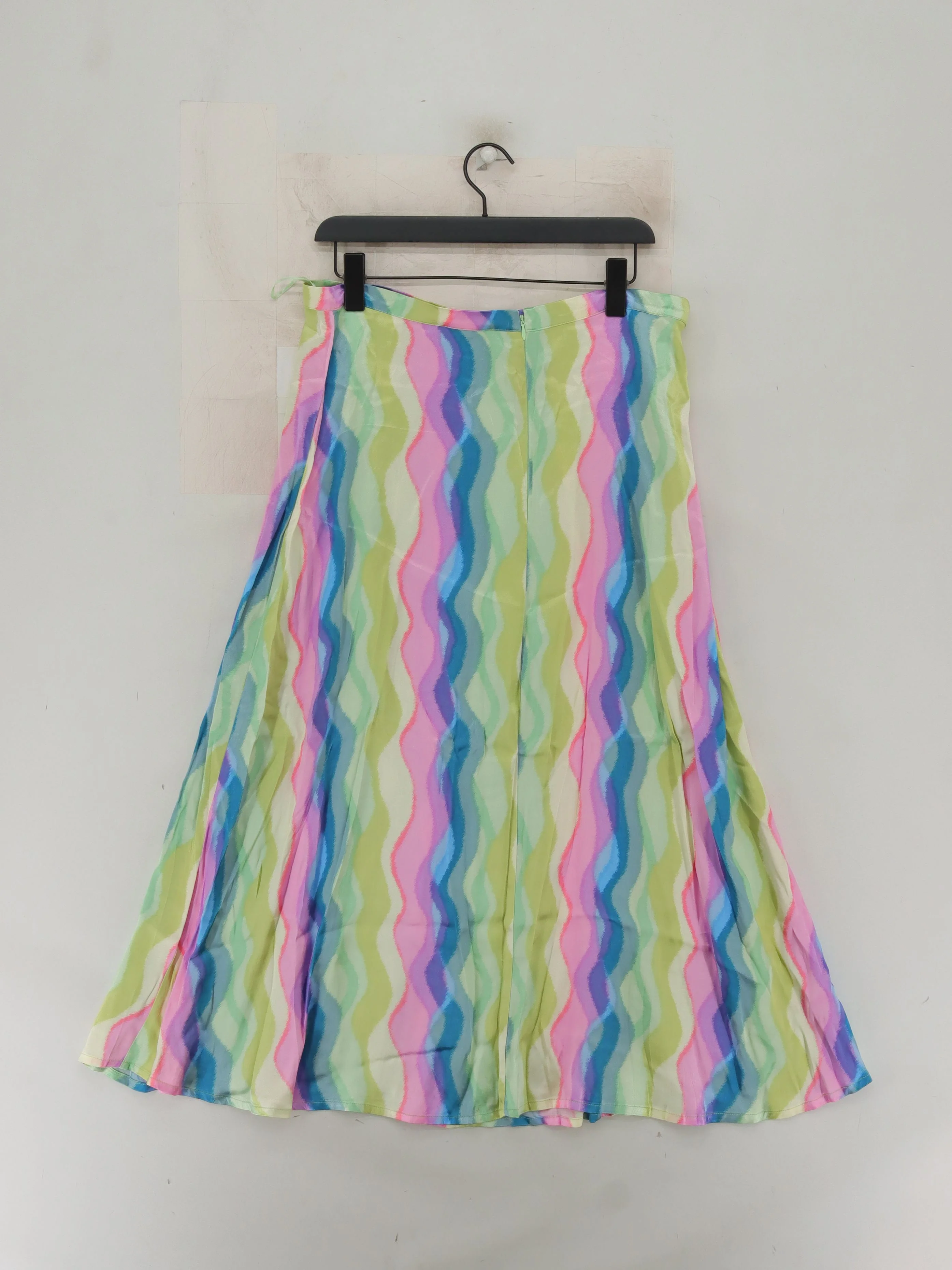 Oliver Bonas Women's Midi Skirt L Multi 100% Viscose Midi A-Line - Image 2