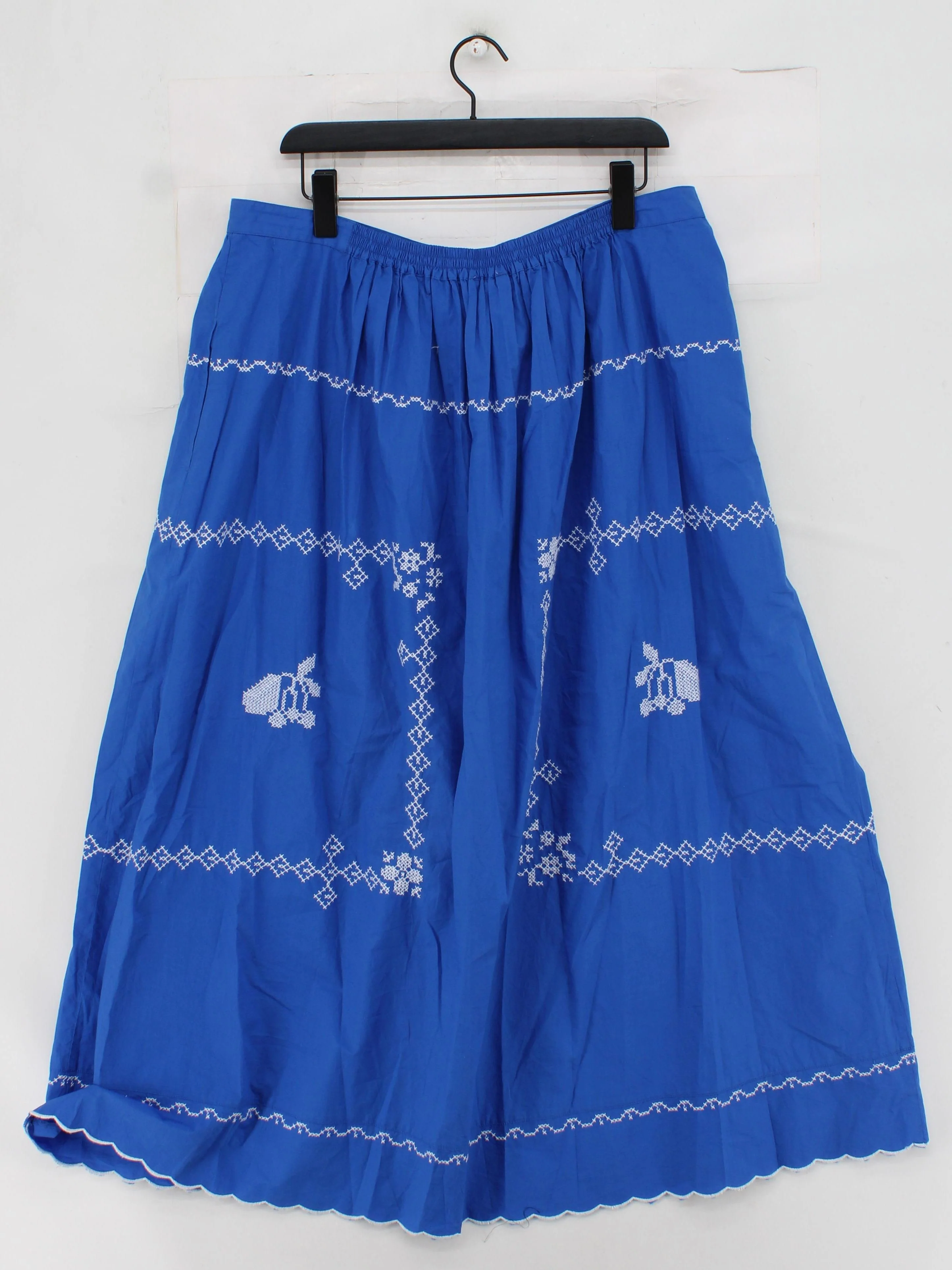 Oliver Bonas Women's Midi Skirt XL Blue Floral 100% Cotton Midi A-Line - Image 2