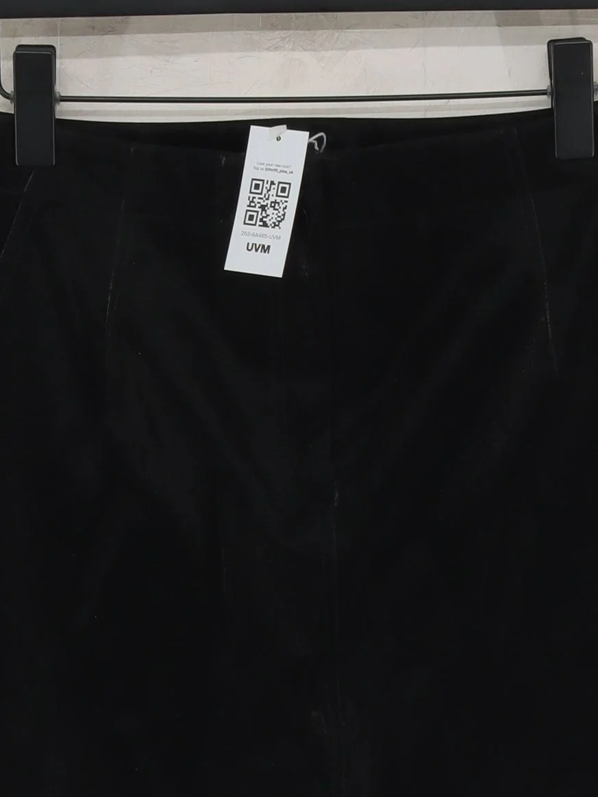 Oliver Bonas Women's Mini Skirt UK 10 Black Faux Leather - Image 3