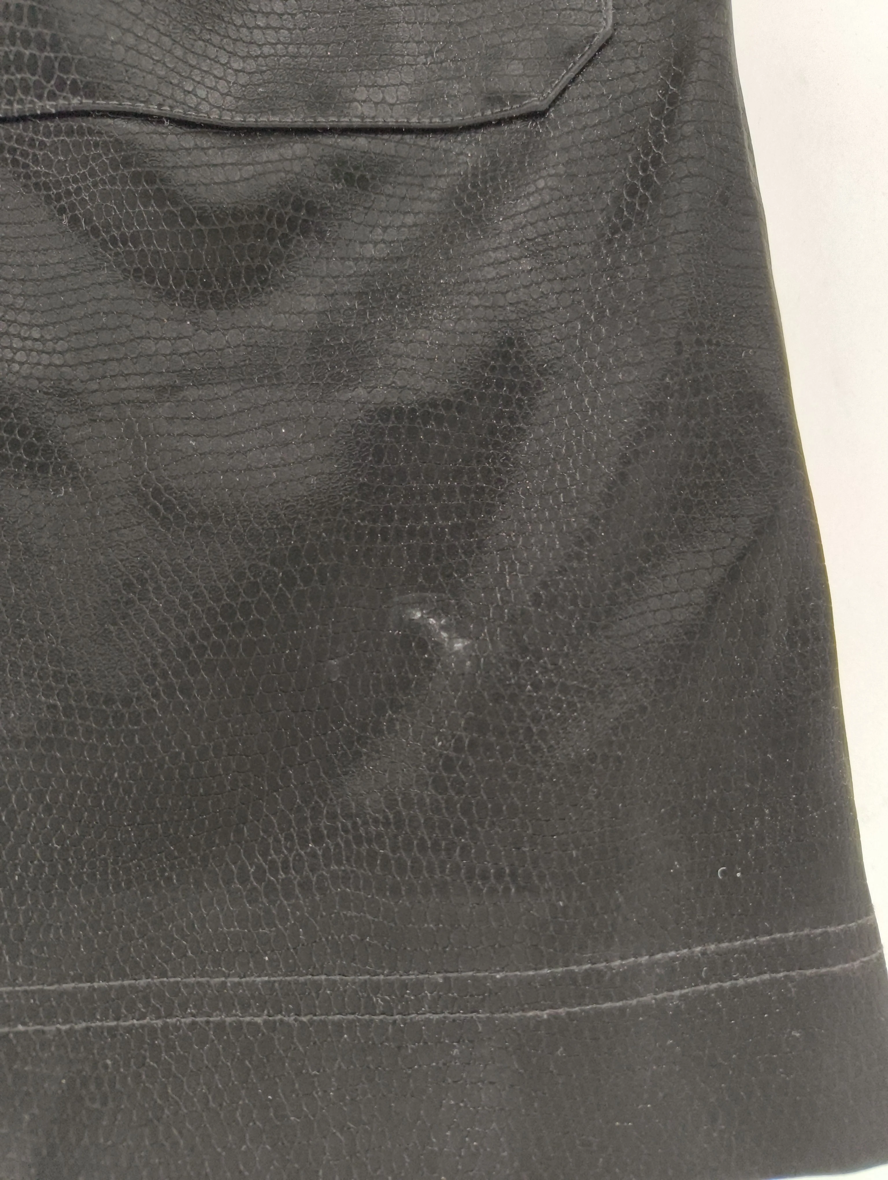 Oliver Bonas Women's Mini Skirt UK 10 Black Faux Leather - Image 5