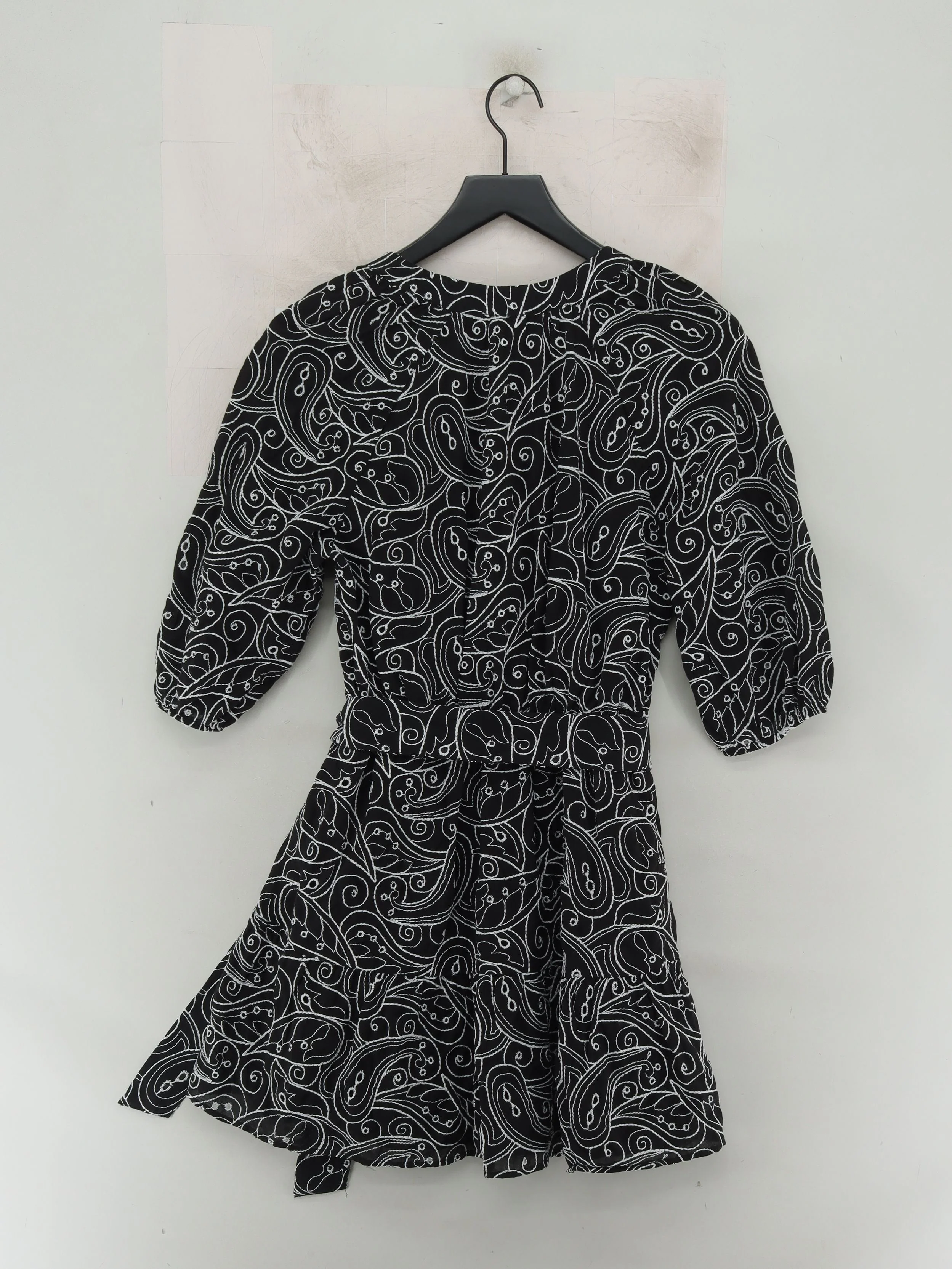 Oliver Bonas Wrap Mini Dress UK12 in Black - Image 2