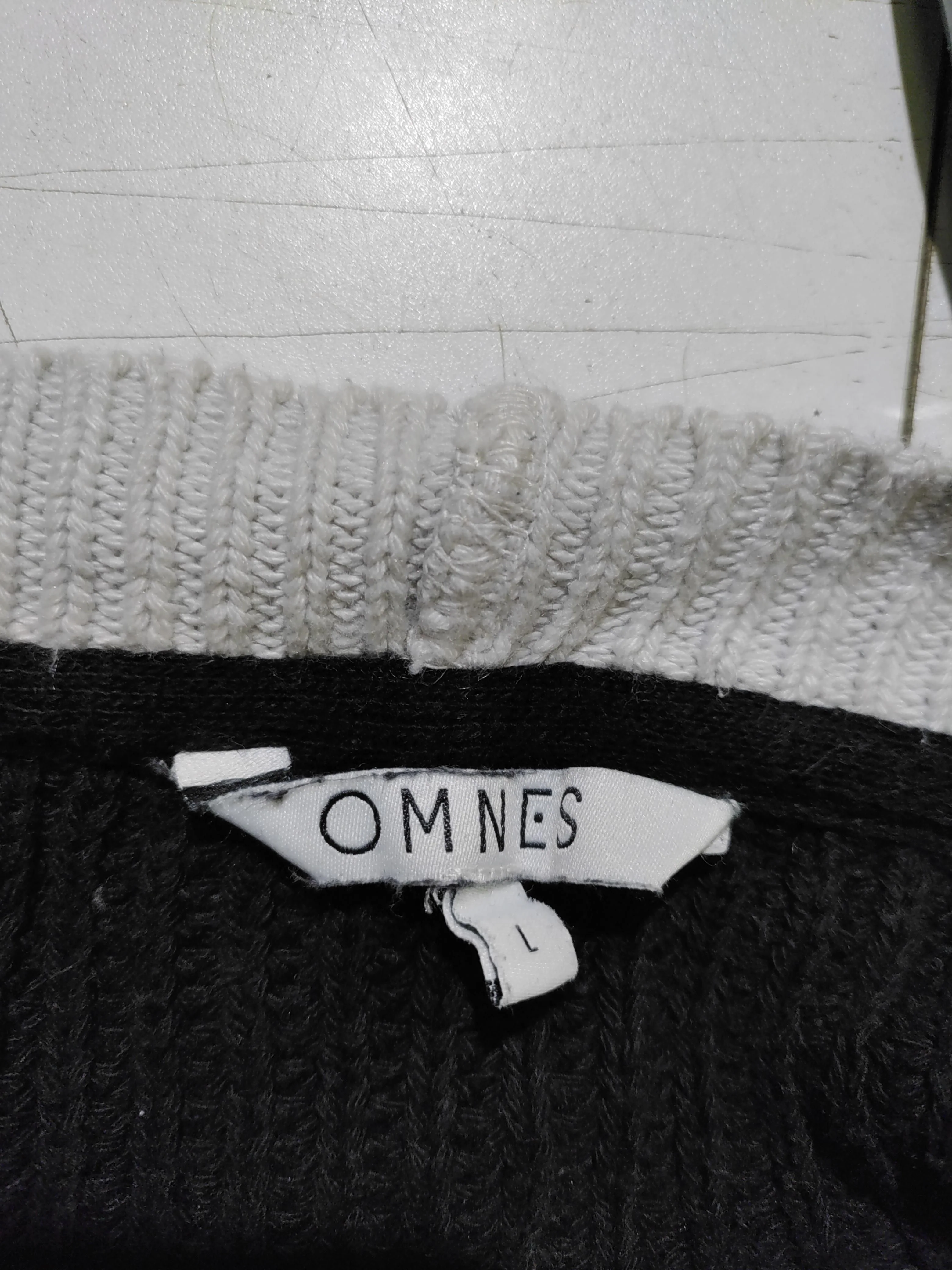 OMNES Women's Cardigan L Black Cotton with Acrylic V-Neck Cardigan - Image 6