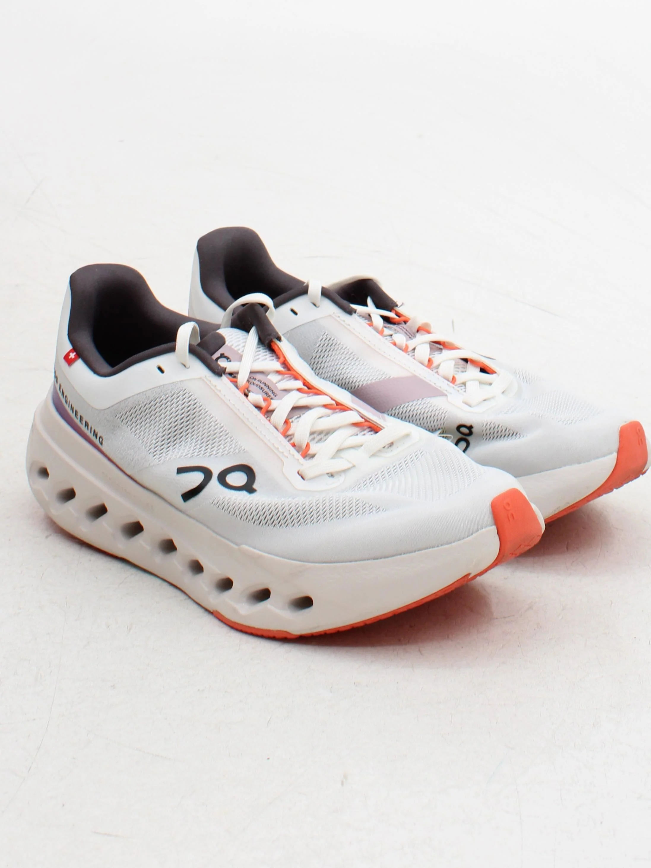 ON Running CLOUDSURFER NEXT Women's Trainers unknown EU38 in White - Image 4