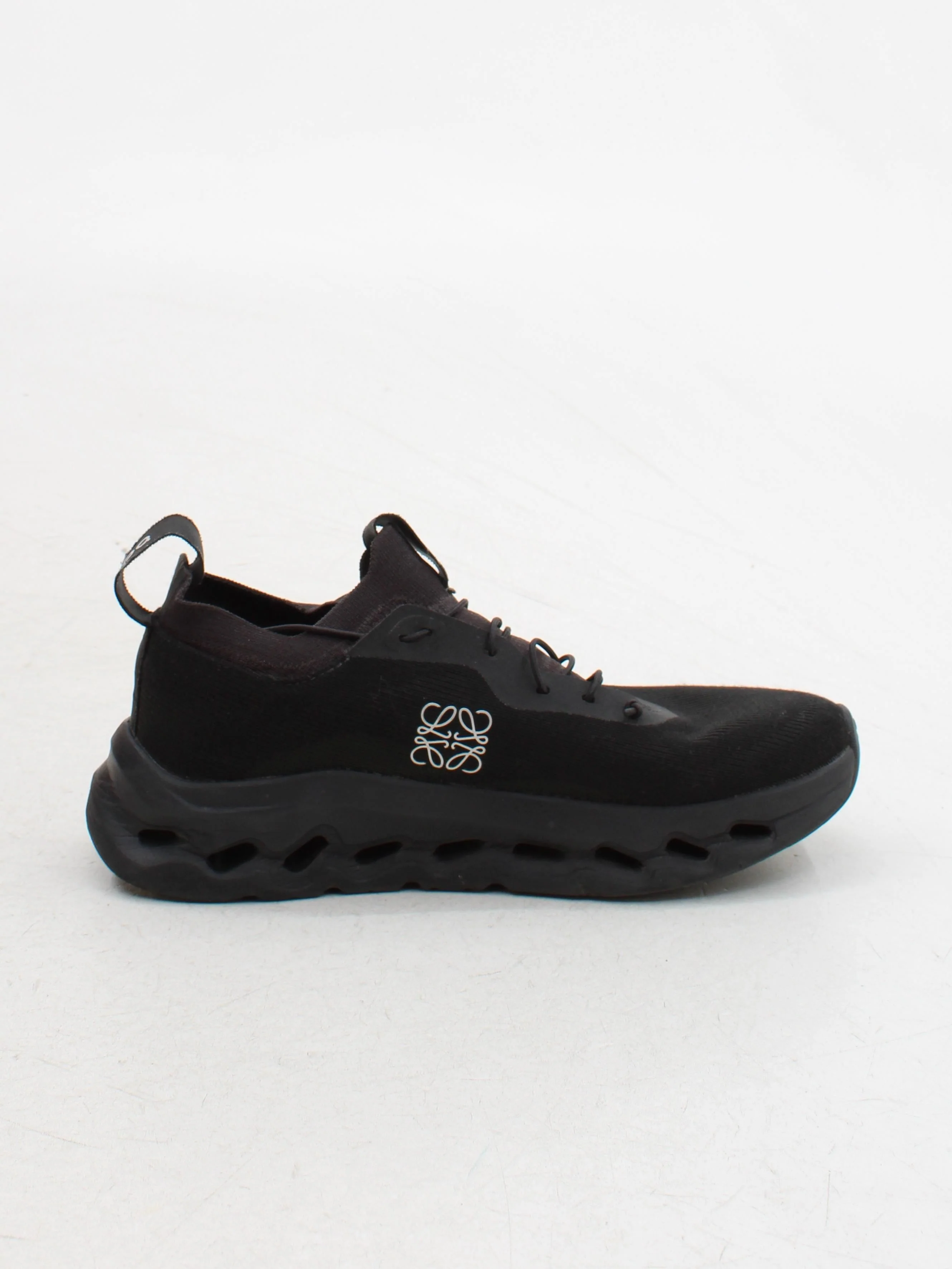 ON Women's Trainers UK7 in Black - Image 5