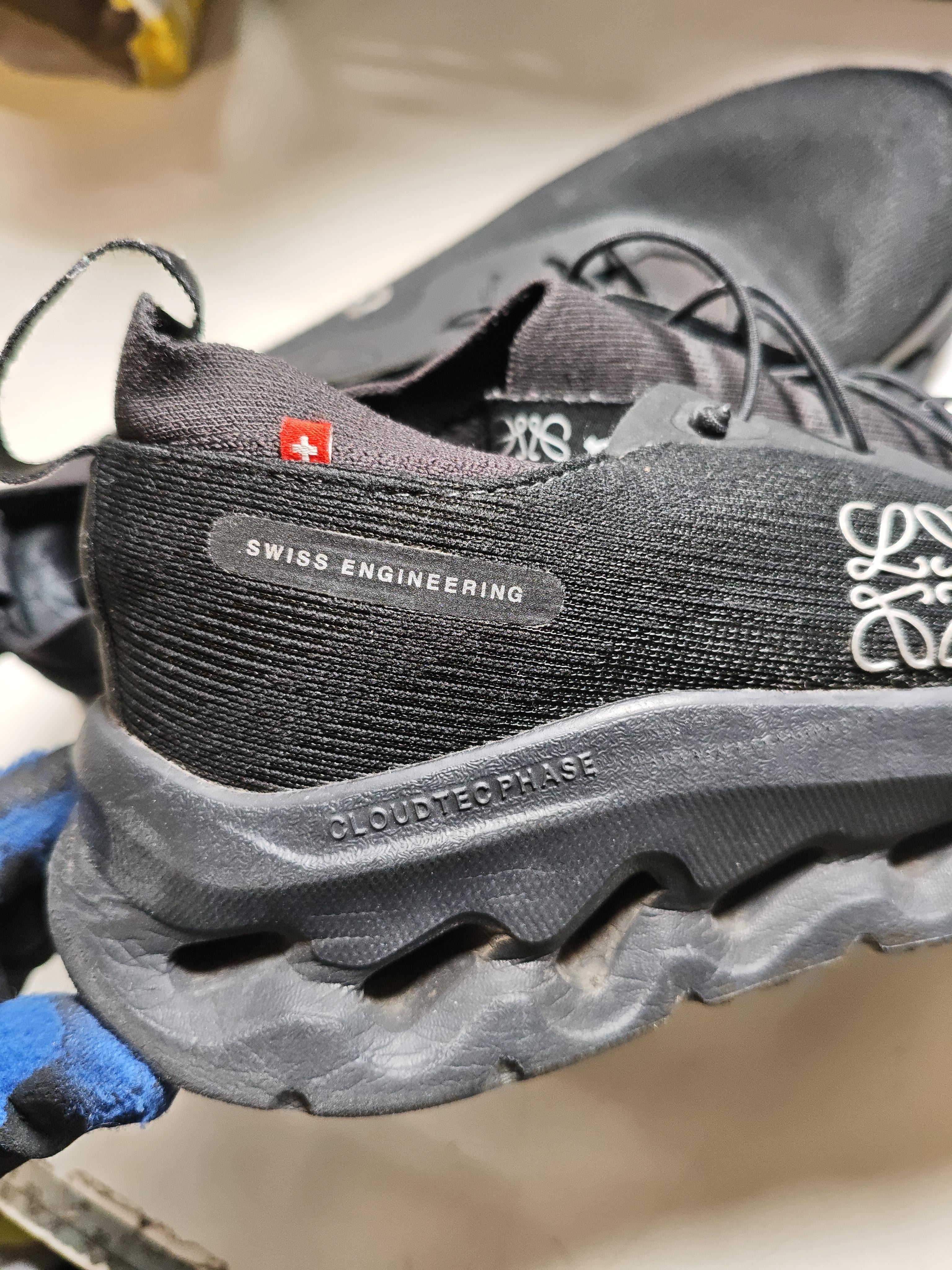 ON Women's Trainers UK7 in Black - Image 9