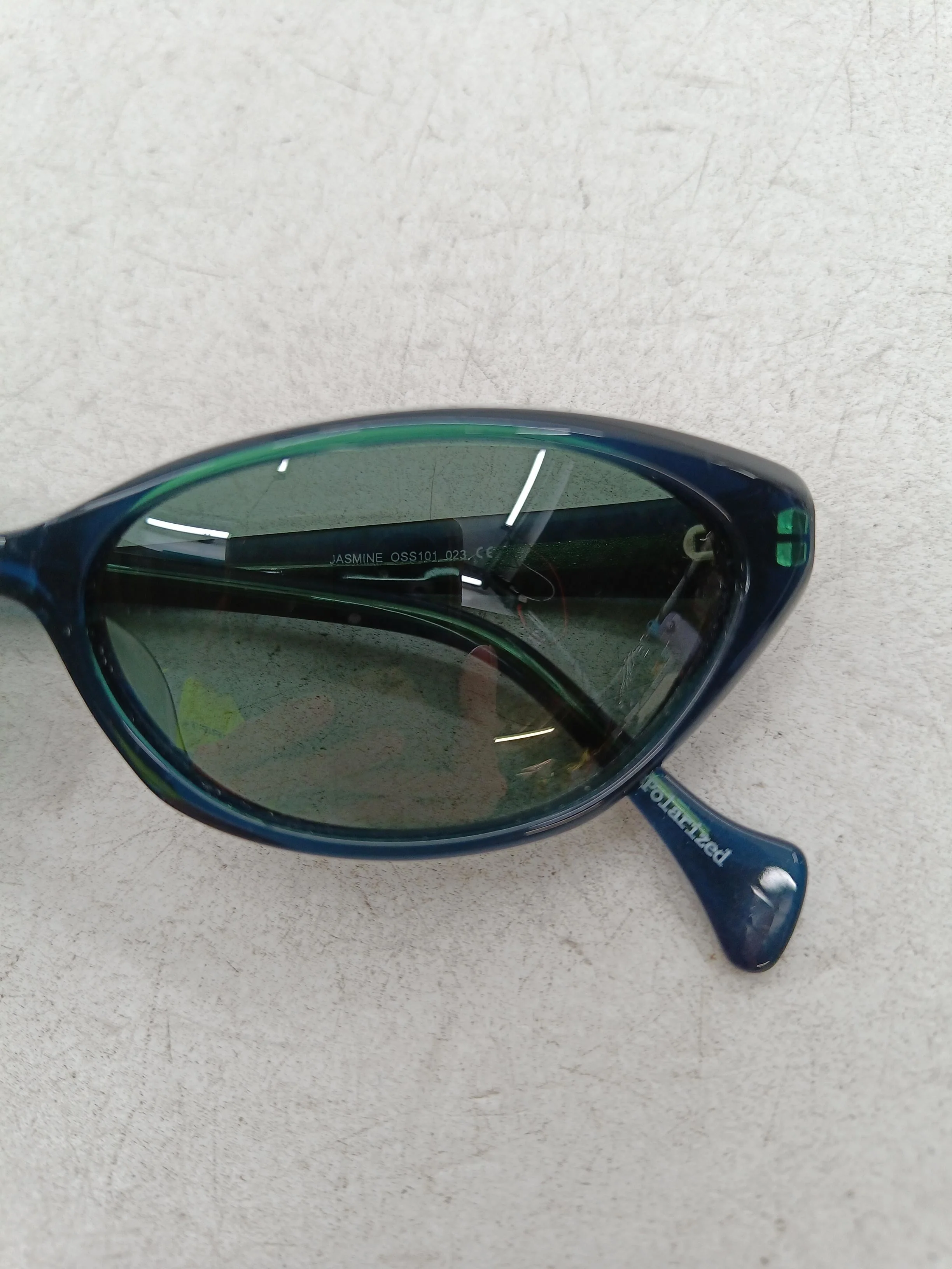 Oscar De La Renta Men's Sunglasses Blue Cat Eye - Image 3