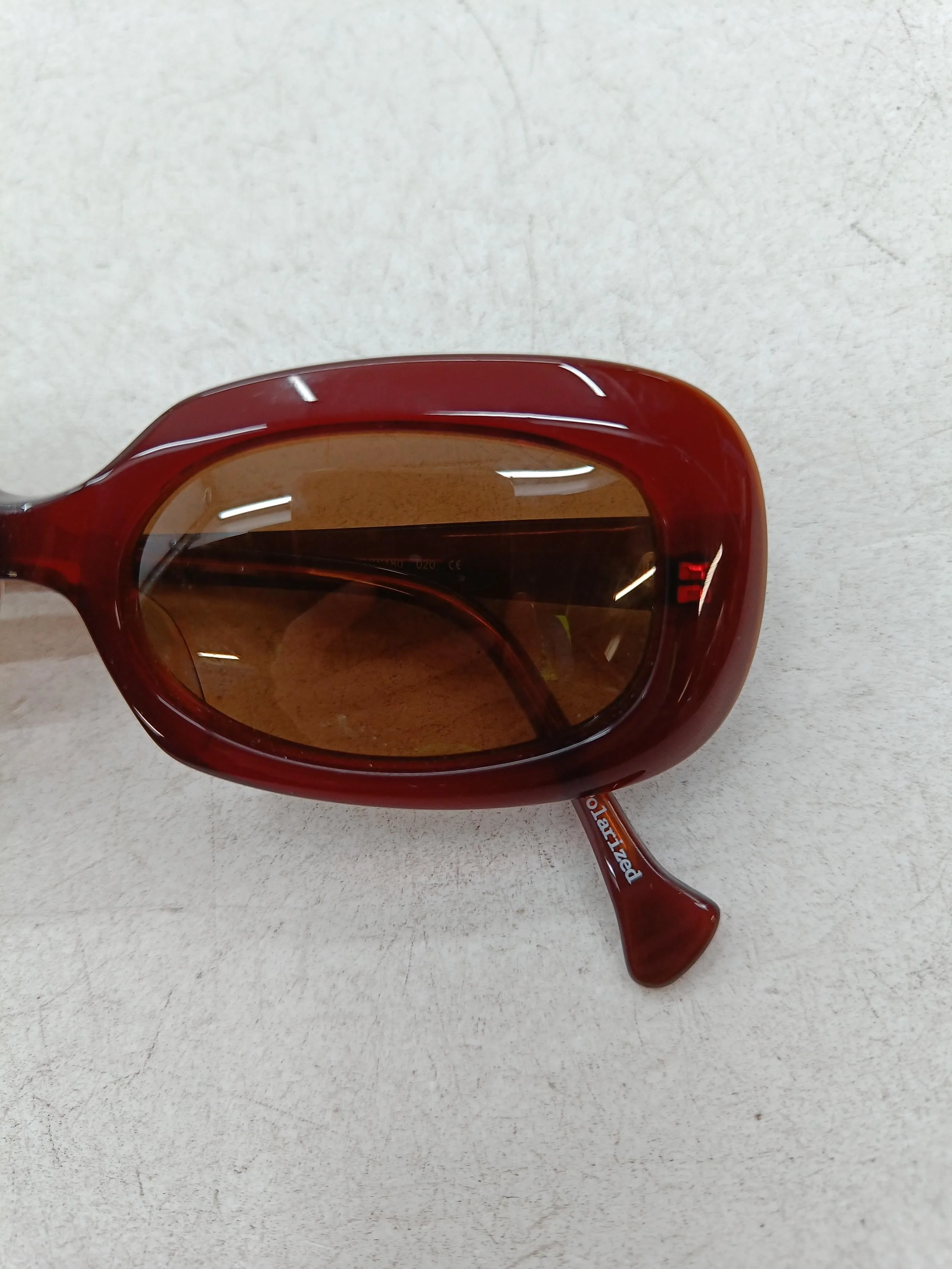 Oscar De La Renta Men's Sunglasses Red Oval - Image 3