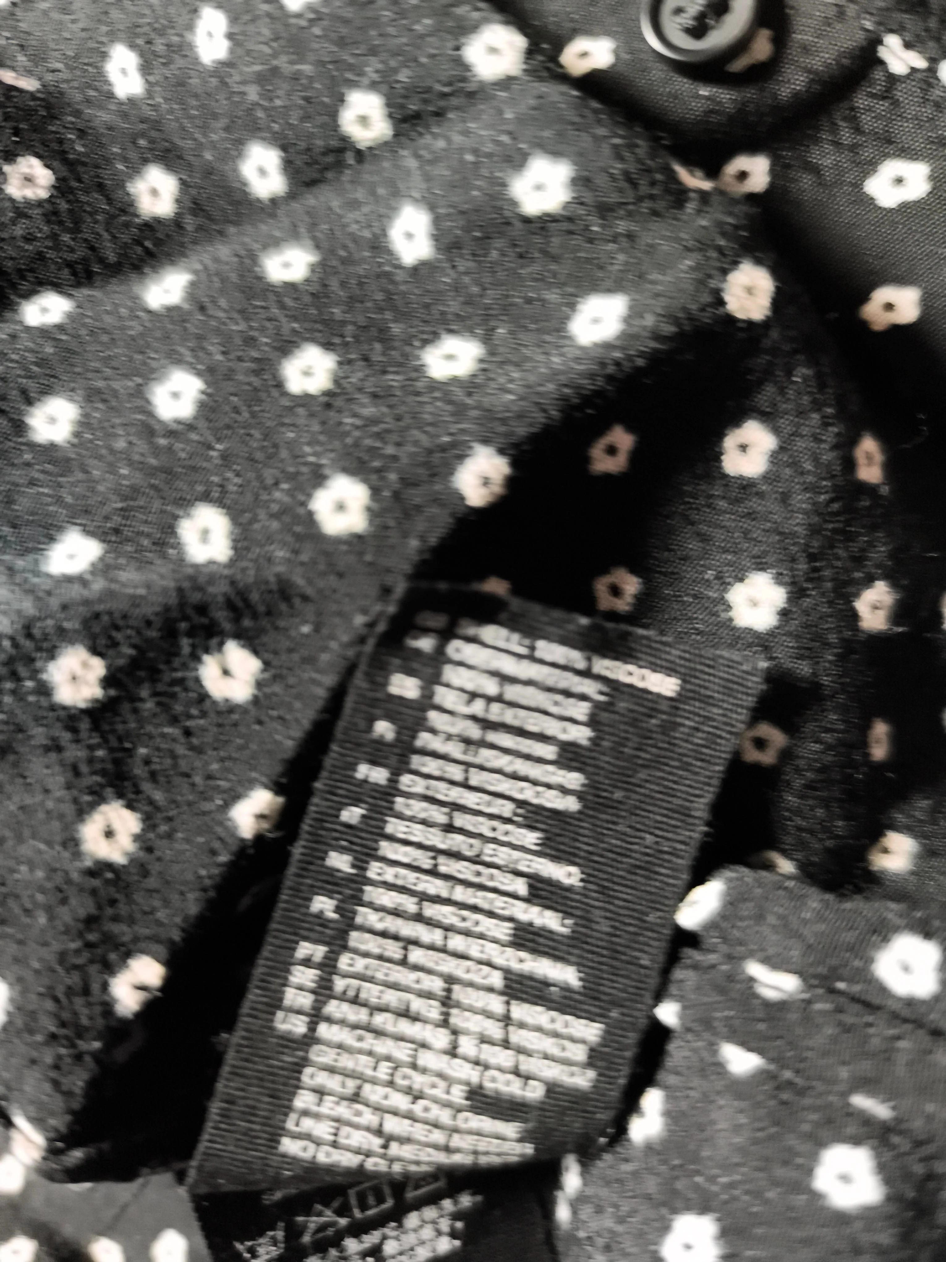 & Other Stories Women's Blouse UK 10 Black 100% Viscose Basic - Image 6