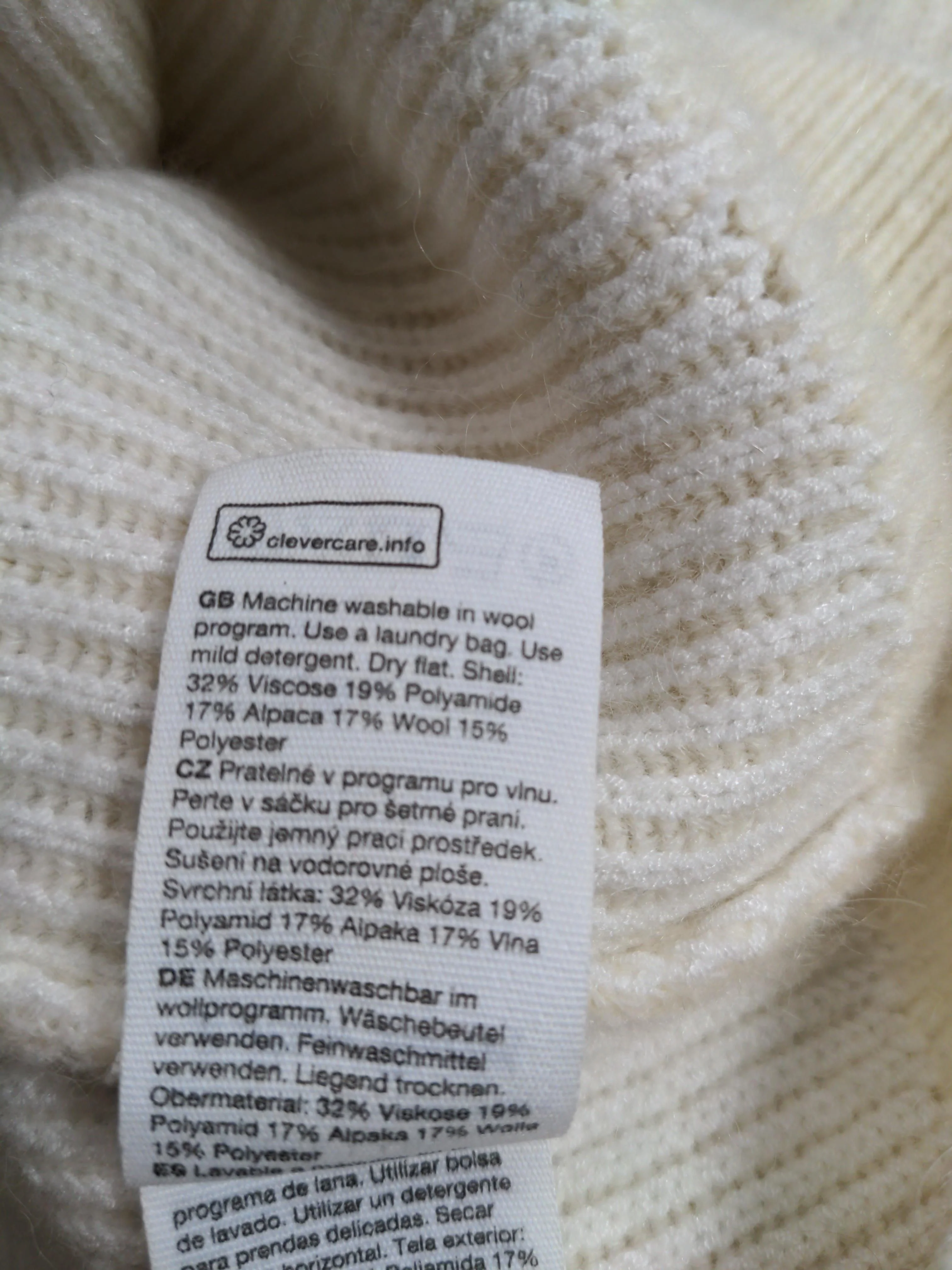 & Other Stories Women's Cardigan S Cream Viscose - Image 6