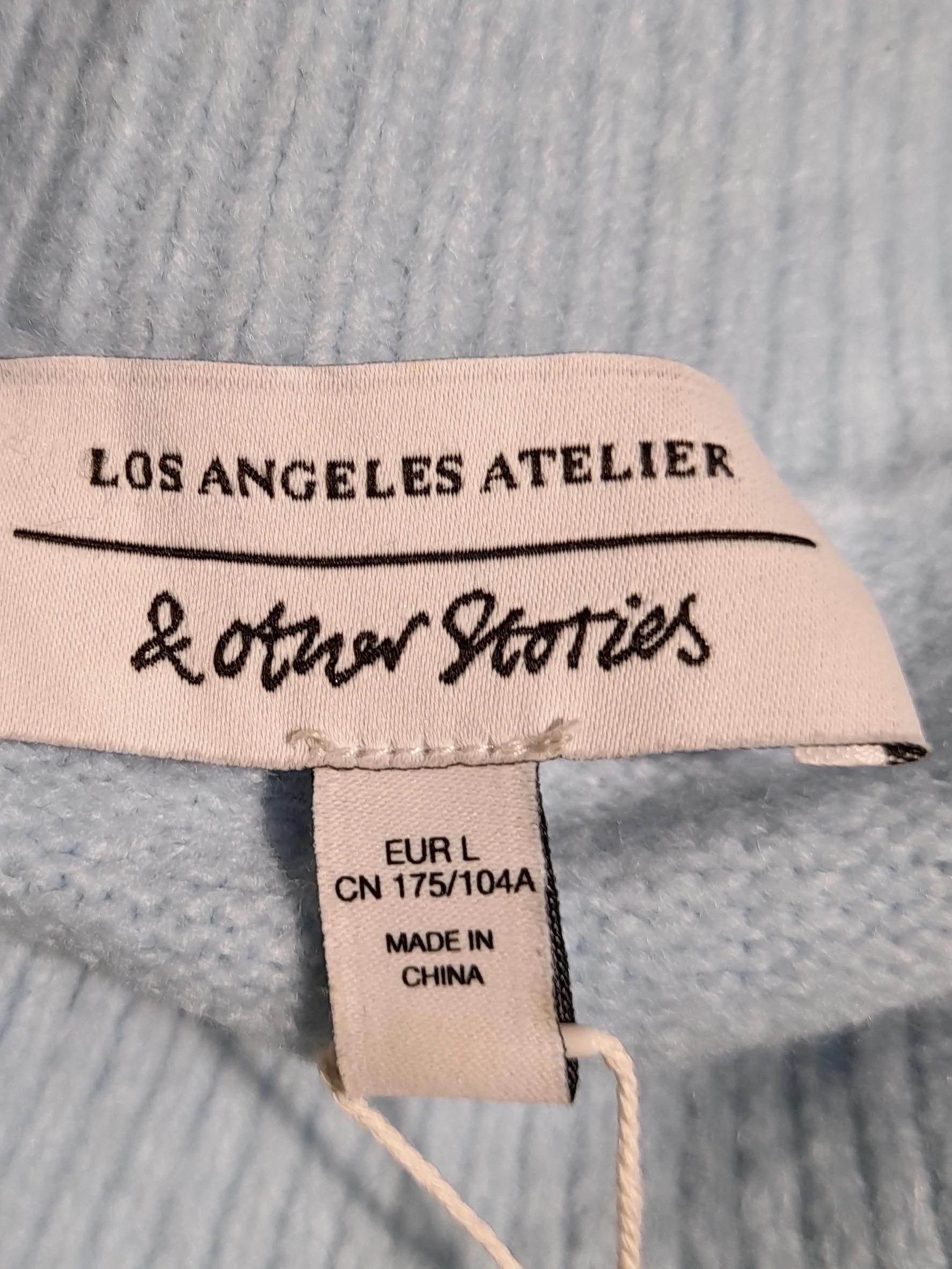 & Other Stories Women's Jumper L Blue Acrylic - Image 6