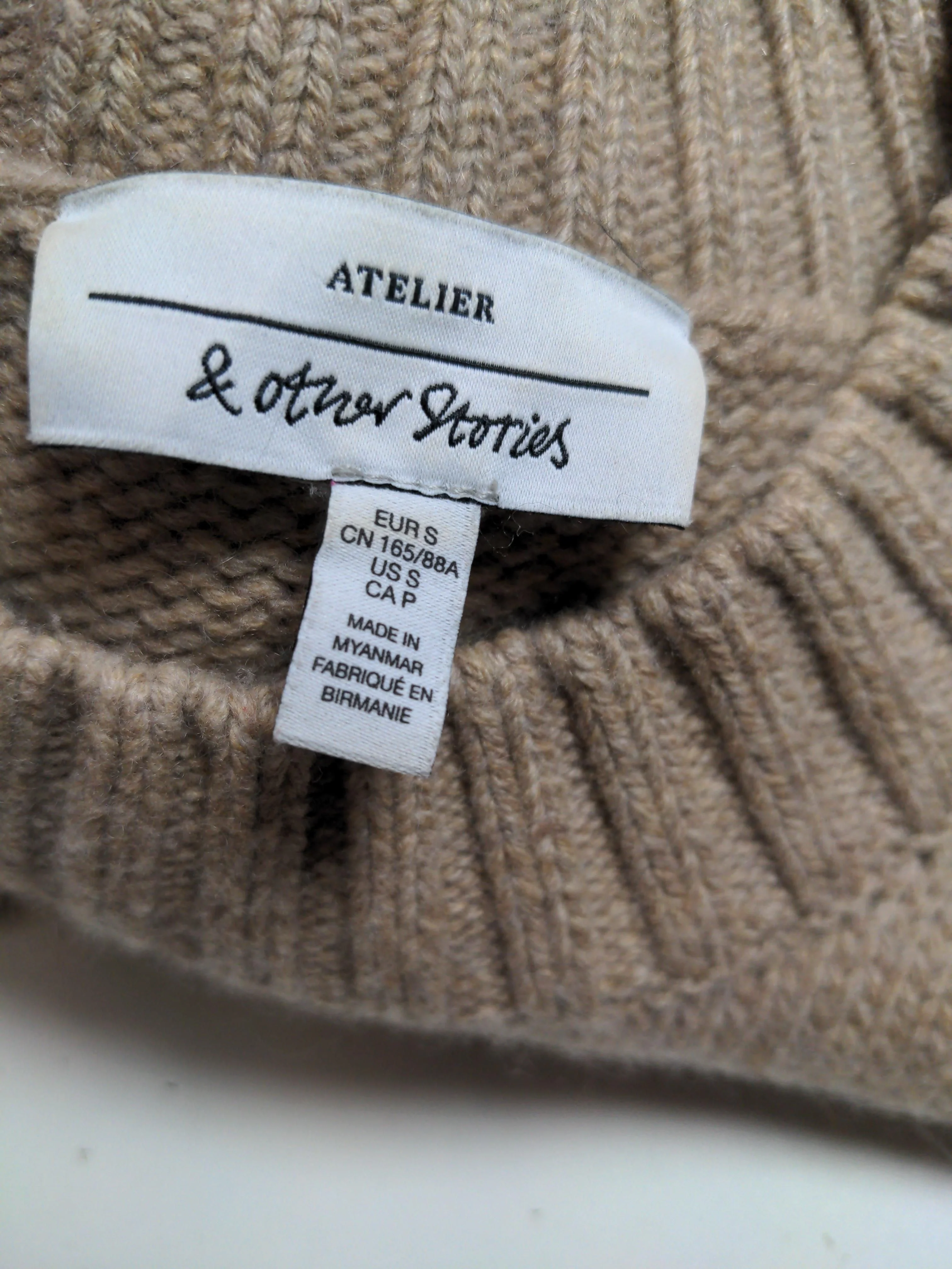& Other Stories Women's Jumper S Brown Wool with Cashmere Round Neck Pullover - Image 5