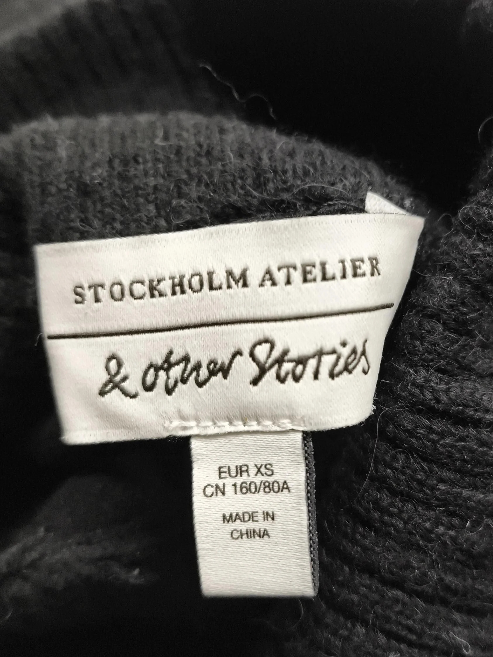 & Other Stories Women's Jumper XS Black Polyamide - Image 5