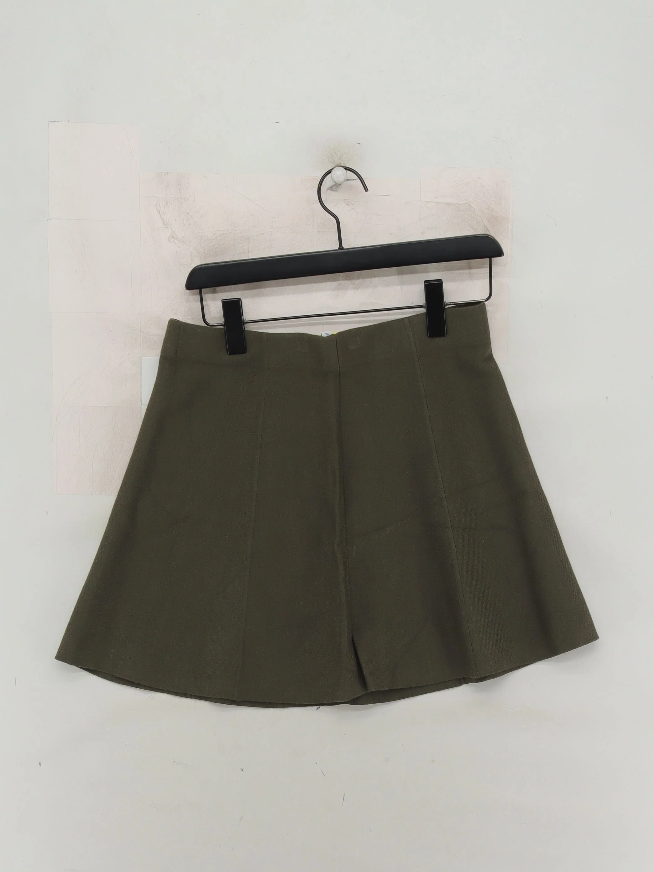 & Other Stories Women's Mini Skirt M Green Viscose - Image 2