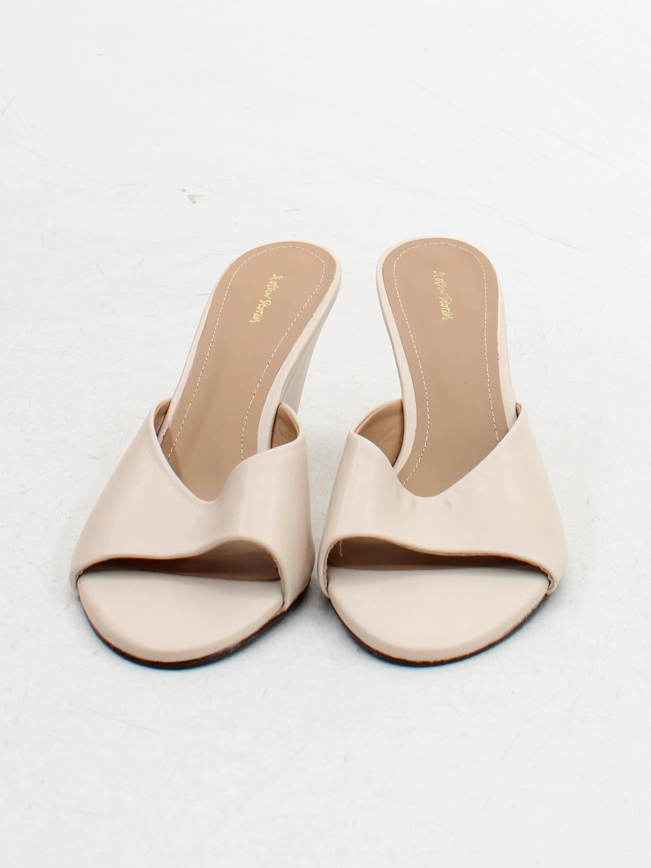 & Other Stories Women's Sandals UK 5 Cream 100% Leather Slider - Image 2