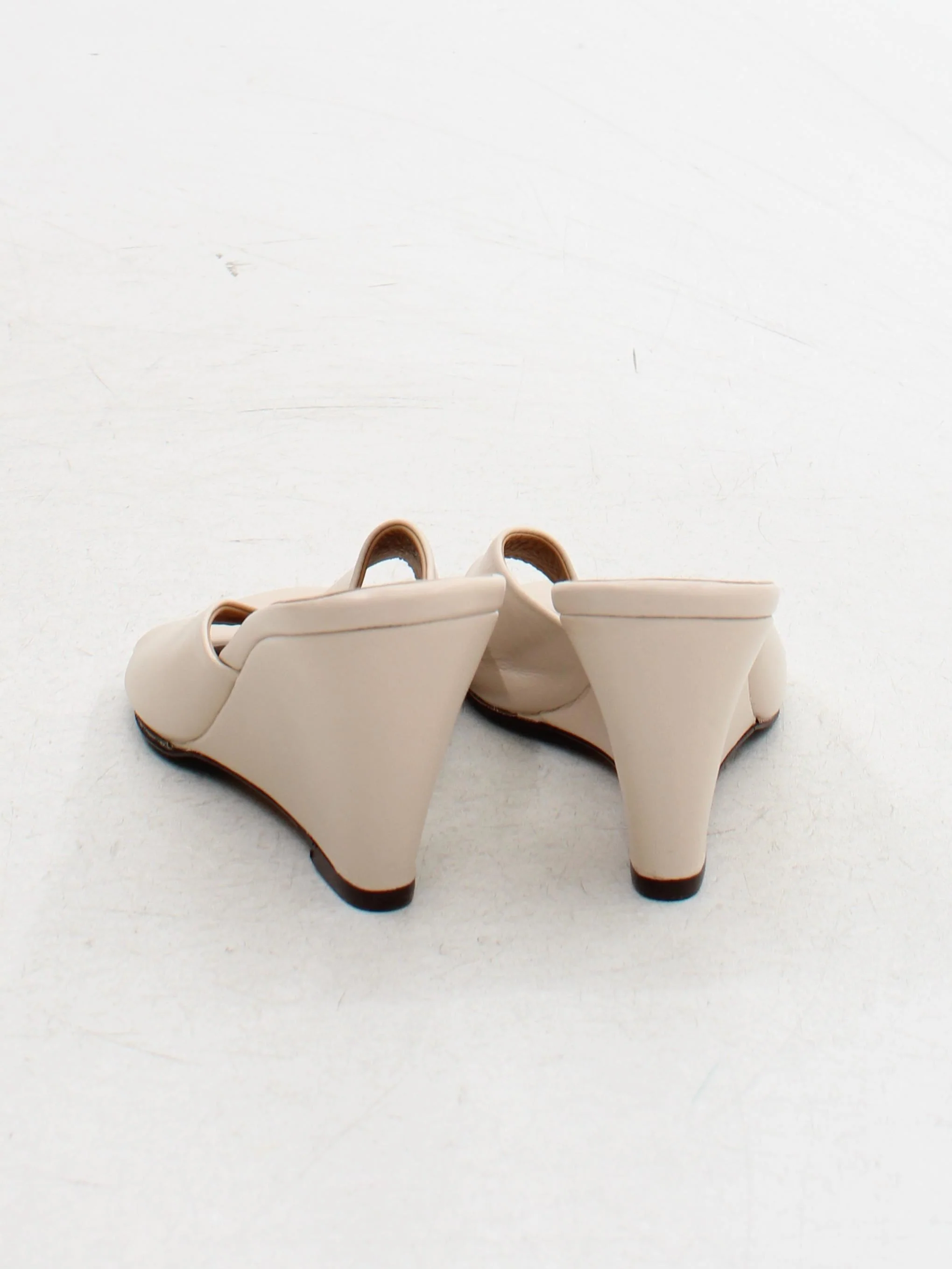 & Other Stories Women's Sandals UK 5 Cream 100% Leather Slider - Image 3