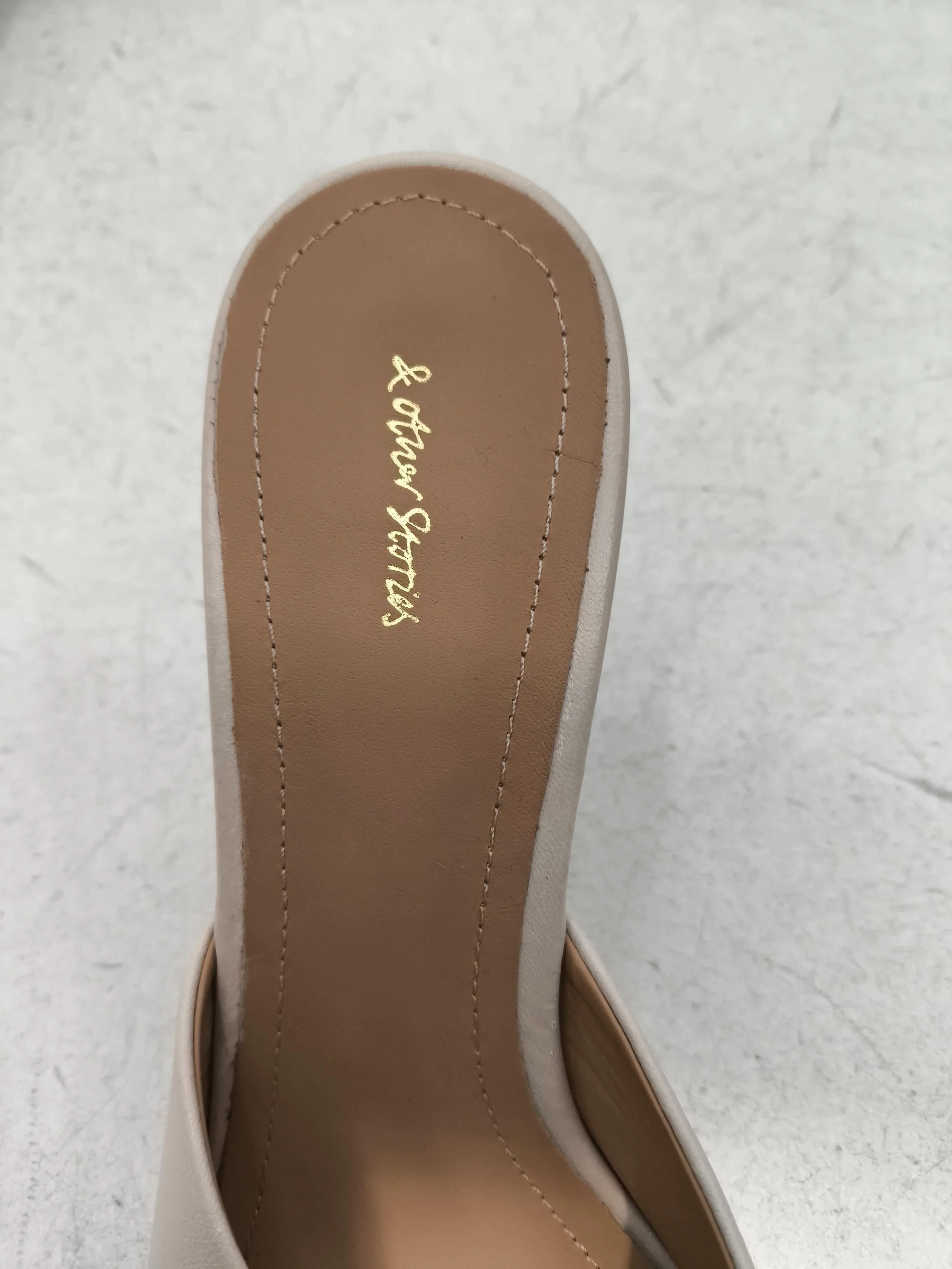 & Other Stories Women's Sandals UK 5 Cream 100% Leather Slider - Image 6