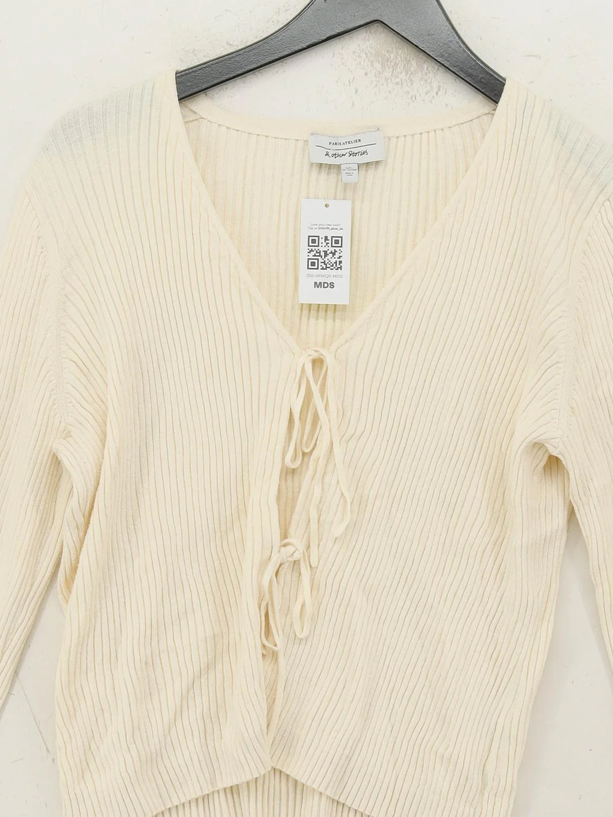 & Other Stories Women's Top L Cream 100% Cotton Long Sleeve V-Neck Basic - Image 3