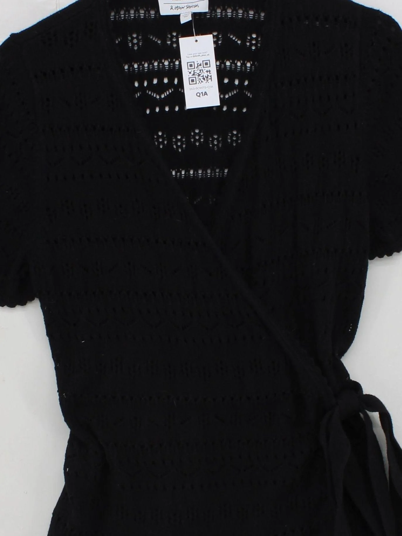 & Other Stories Women's Top S Black 100% Cotton Short Sleeve V-Neck Basic - Image 3