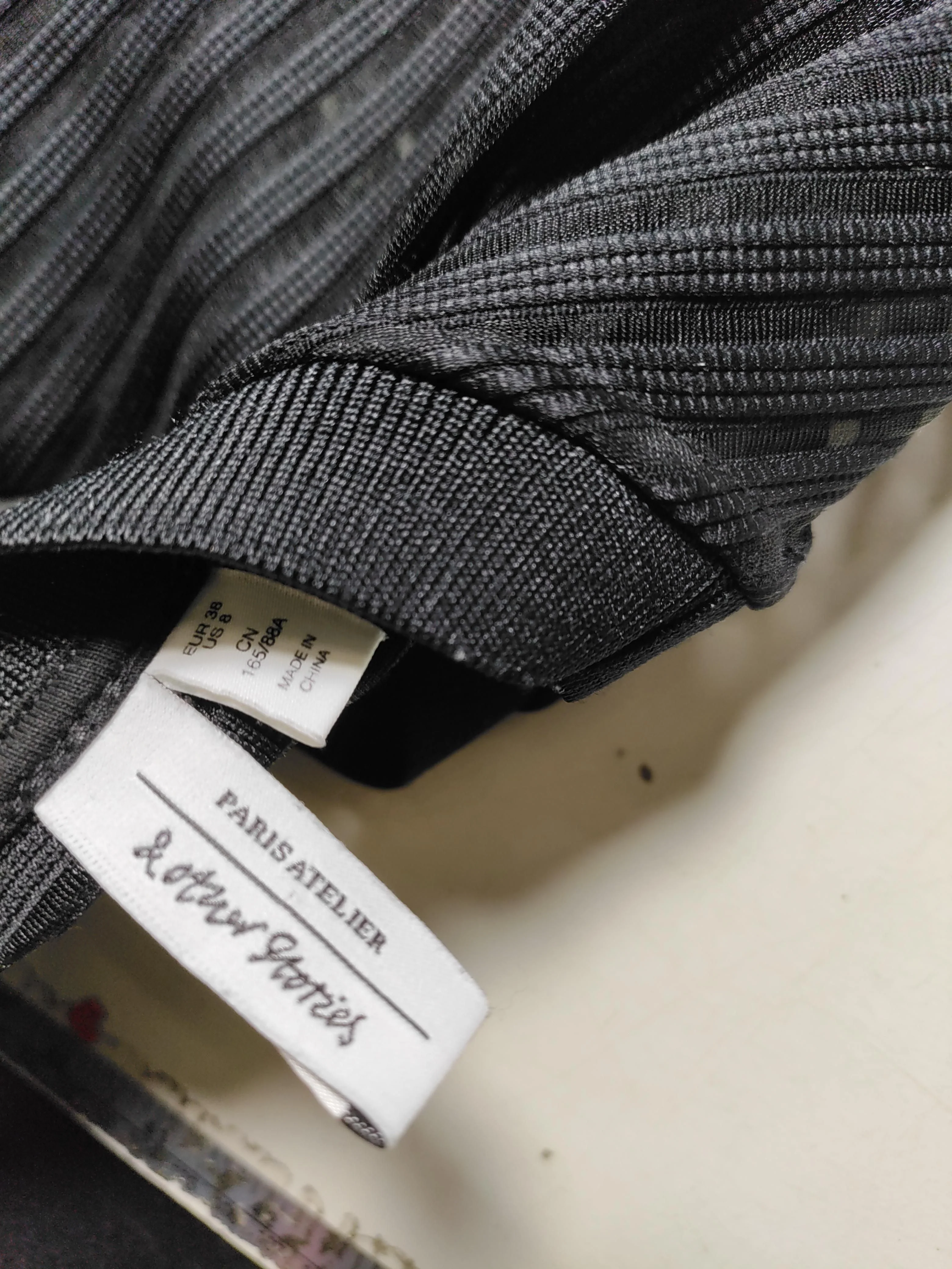 & Other Stories Women's Top S Black 100% Other Basic - Image 5