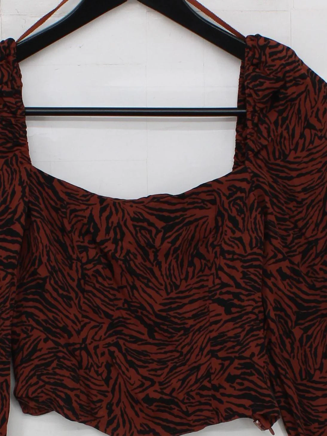 & Other Stories Women's Top S Brown 100% Viscose Cropped - Image 3