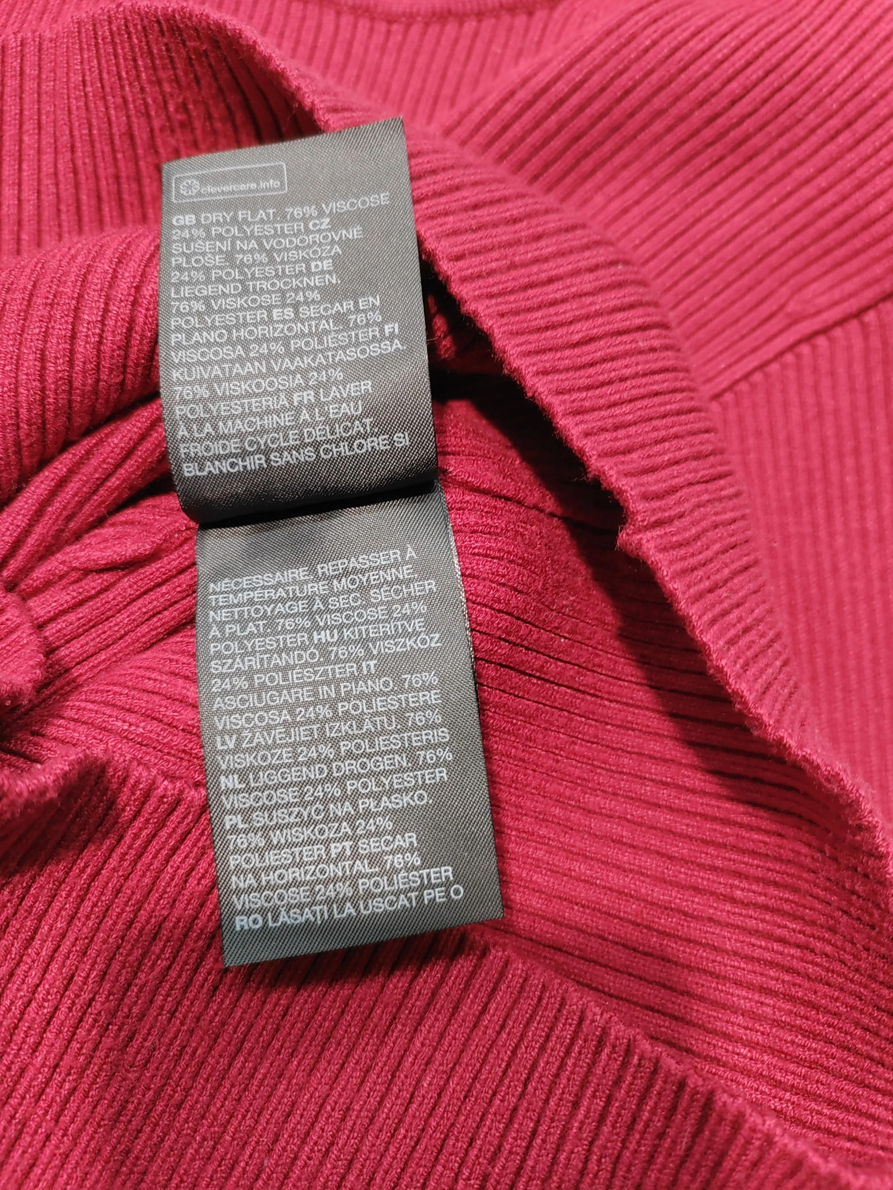 & Other Stories Women's Top XS Red Viscose with Polyester Basic - Image 6