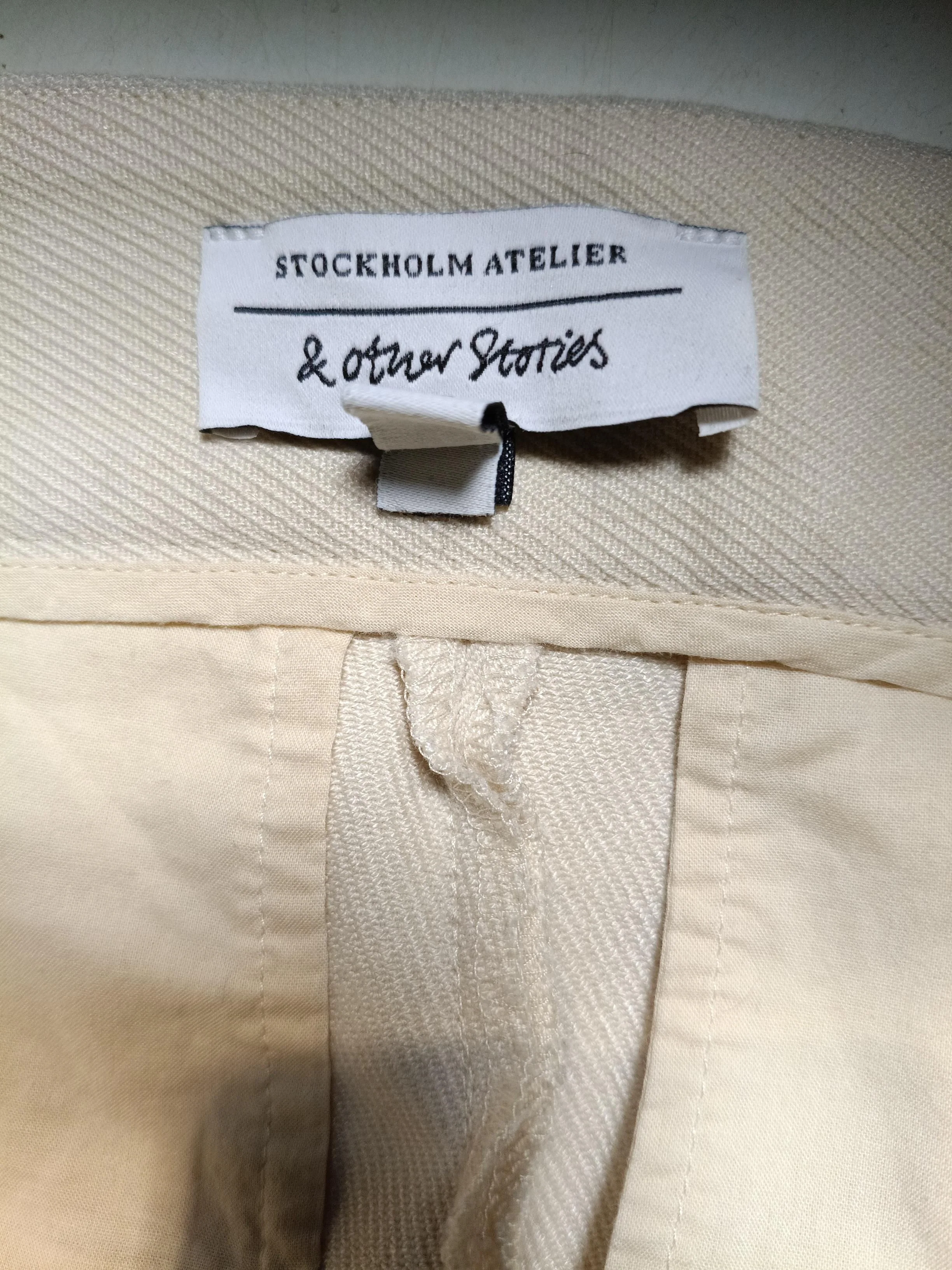 & Other Stories Women's Trousers UK 8 Cream Polyester - Image 6