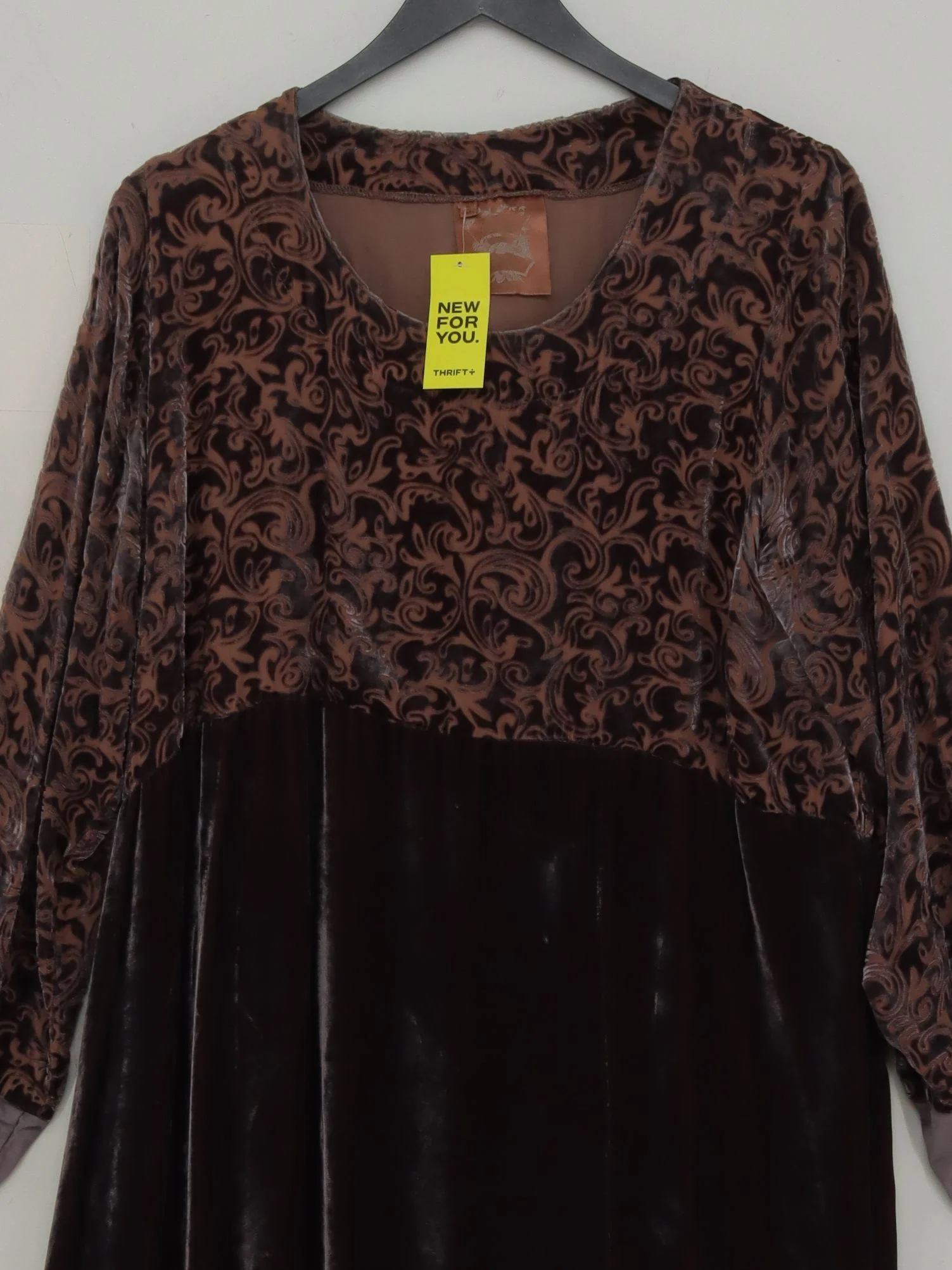 Out of Xile Jumper Midi Dress M in Brown - Image 3