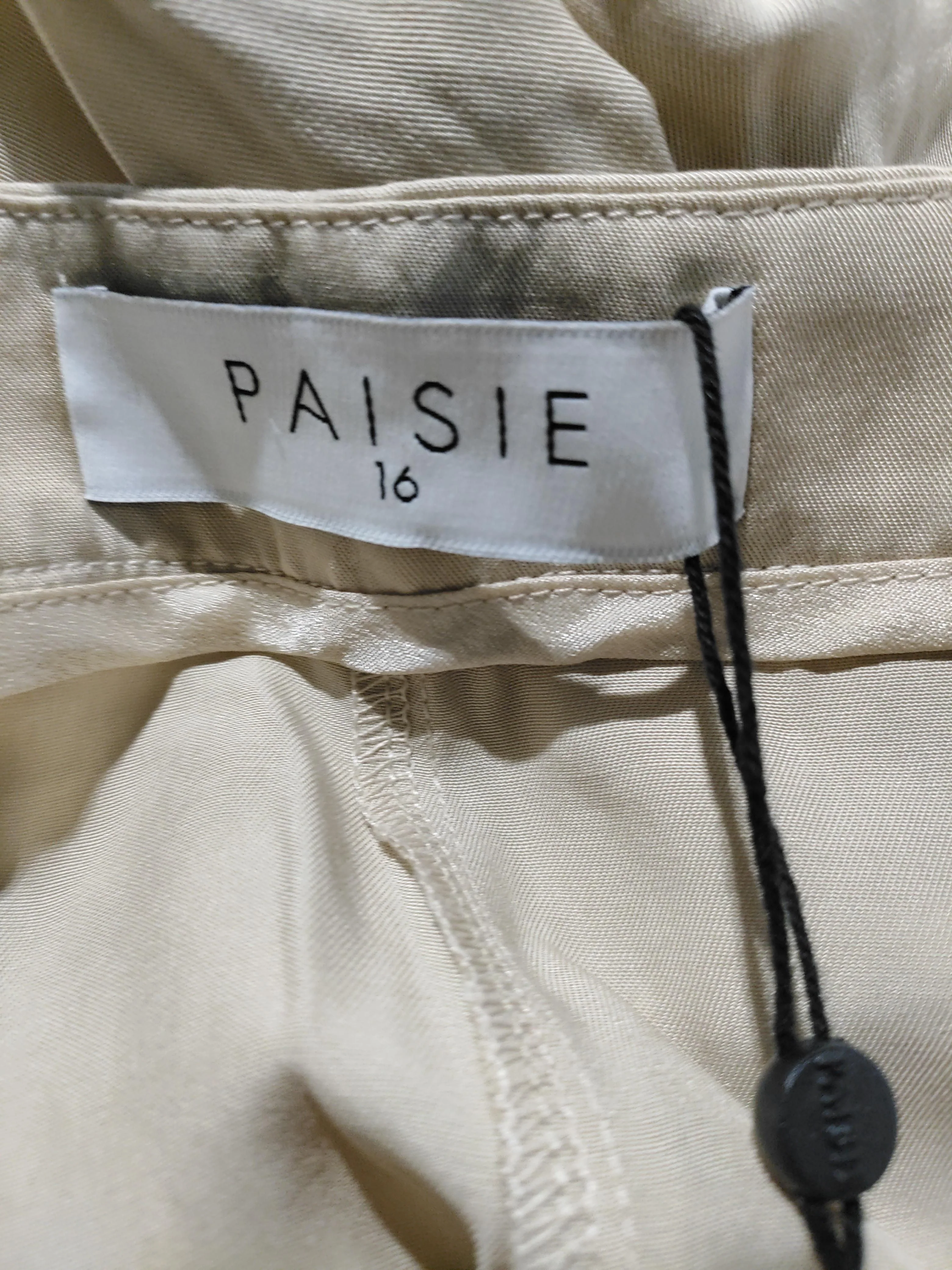 Paisie Women's Trousers UK 16 Cream 100% Lyocell Modal Capri New with tags - Image 5