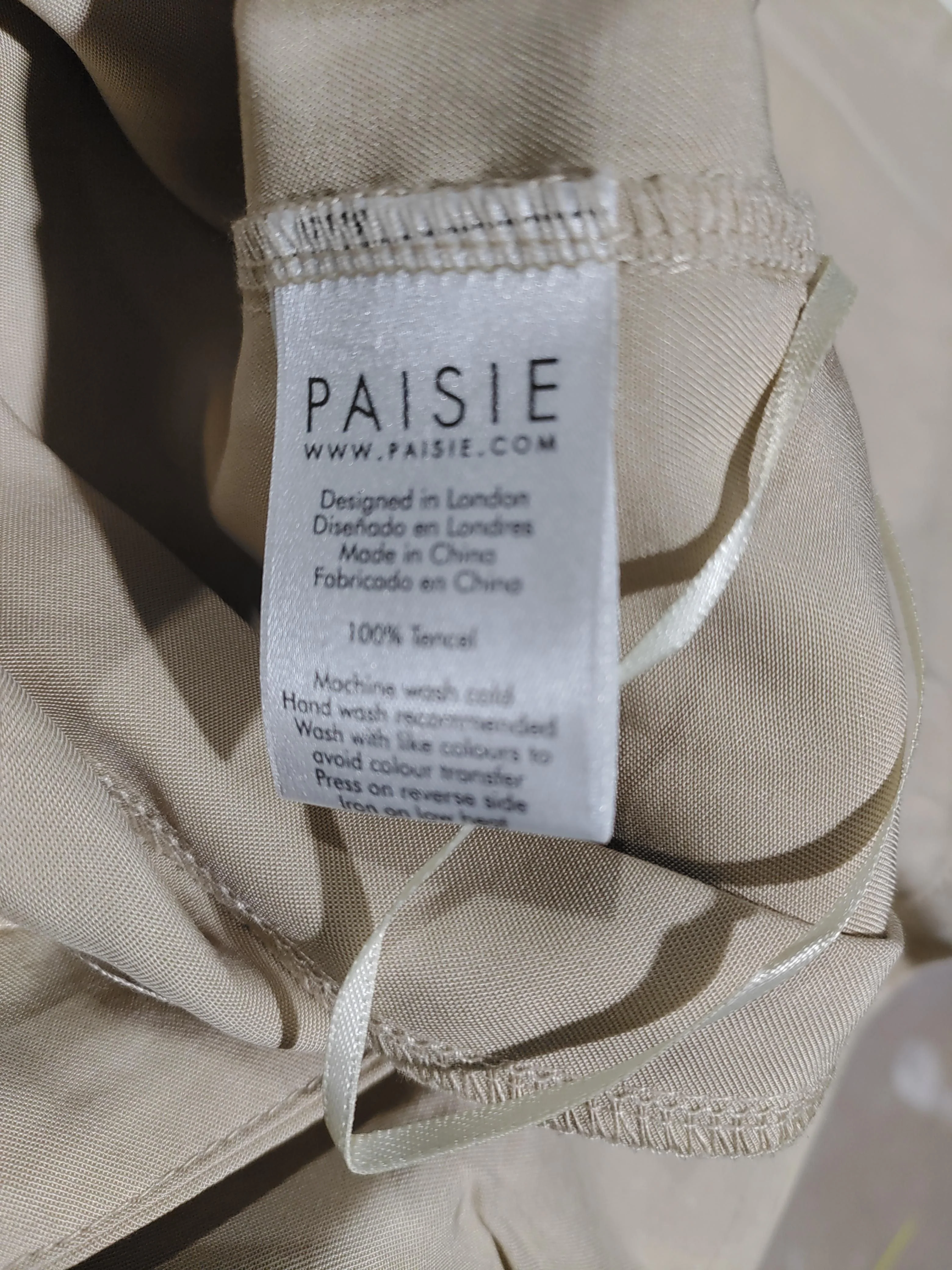 Paisie Women's Trousers UK 16 Cream 100% Lyocell Modal Capri New with tags - Image 6