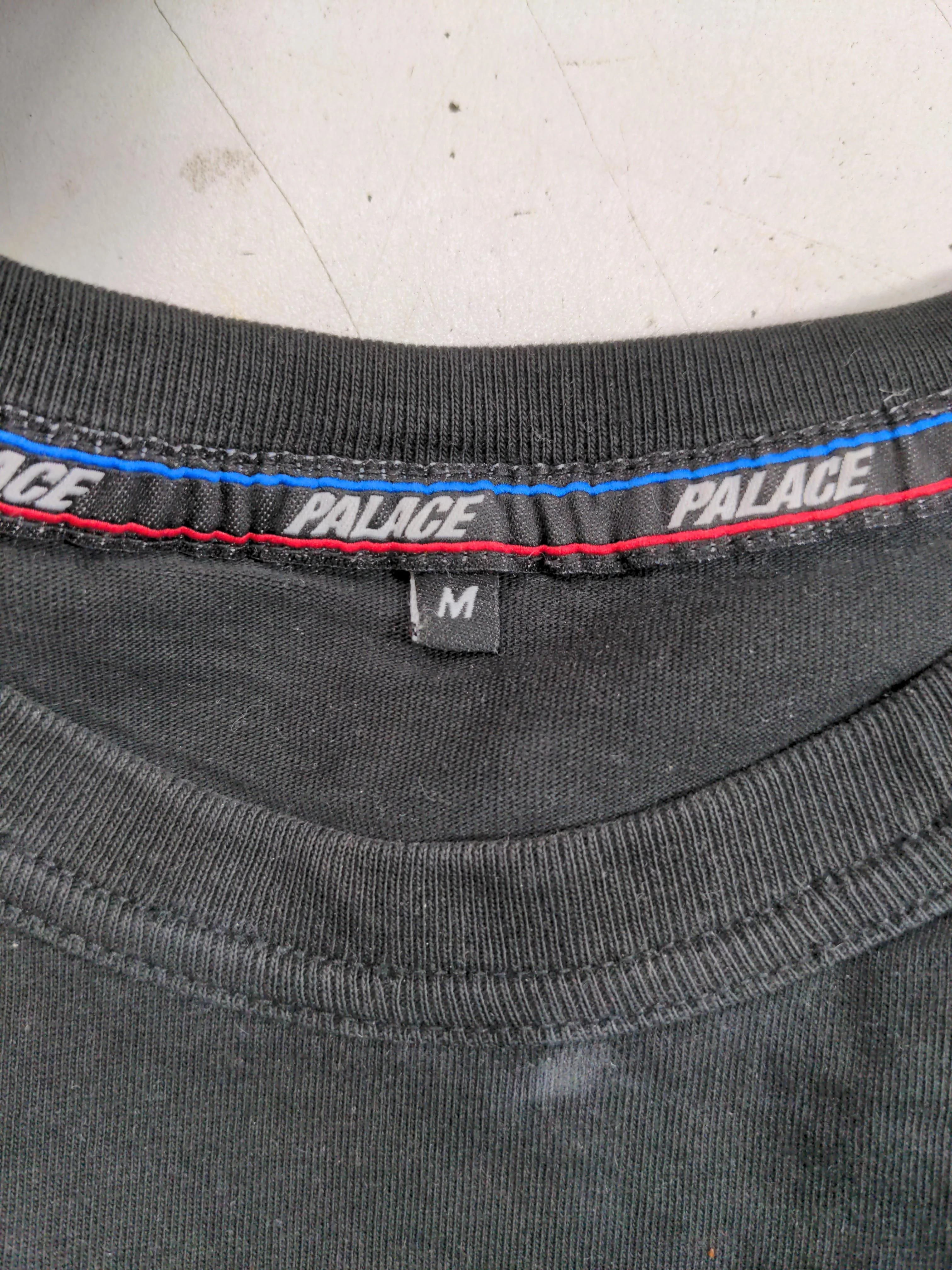 Palace Men's T-Shirt M Black Graphic 100% Cotton Basic - Image 7