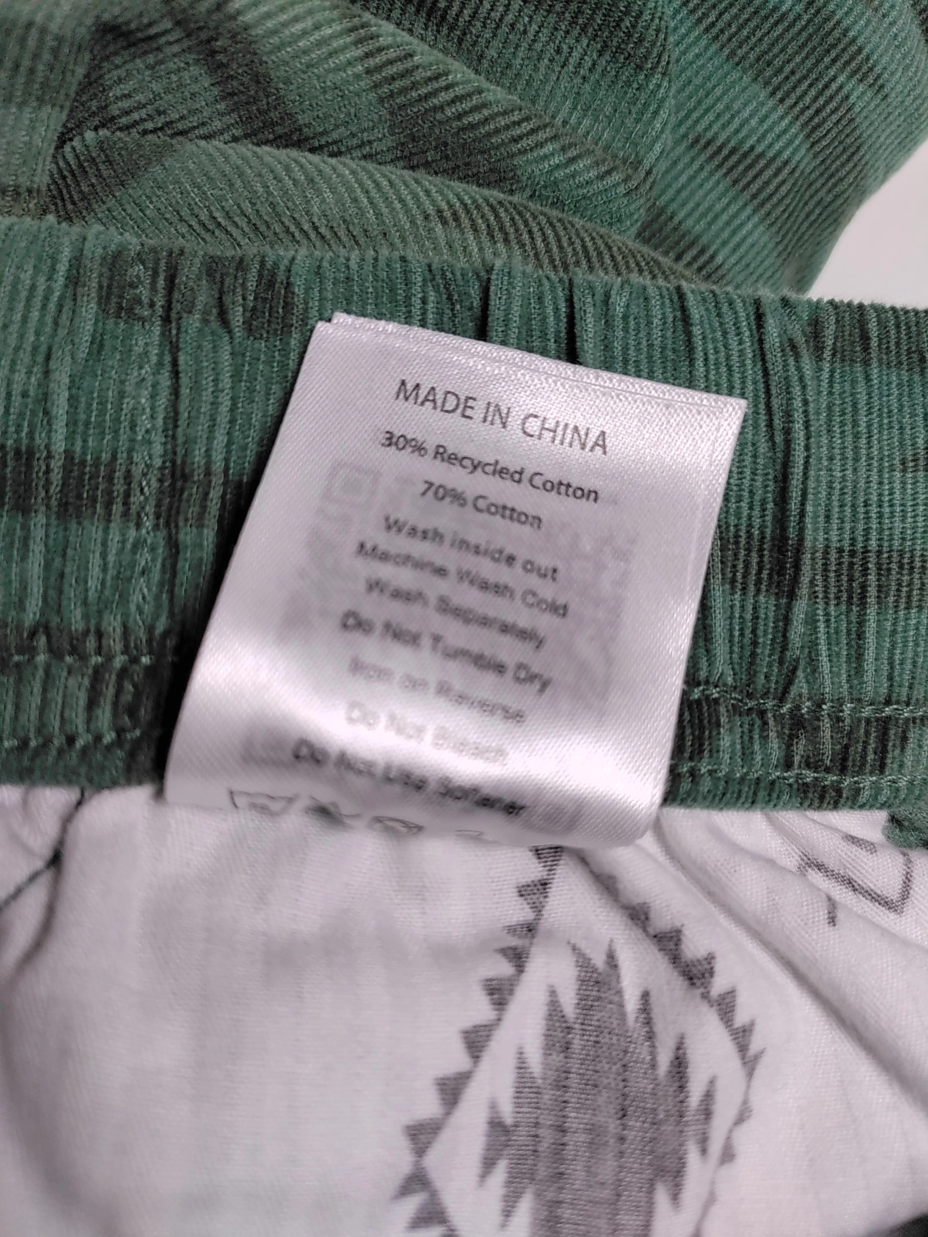 Passenger Men's Shorts M Green Paisley 100% Cotton Sweat - Image 7