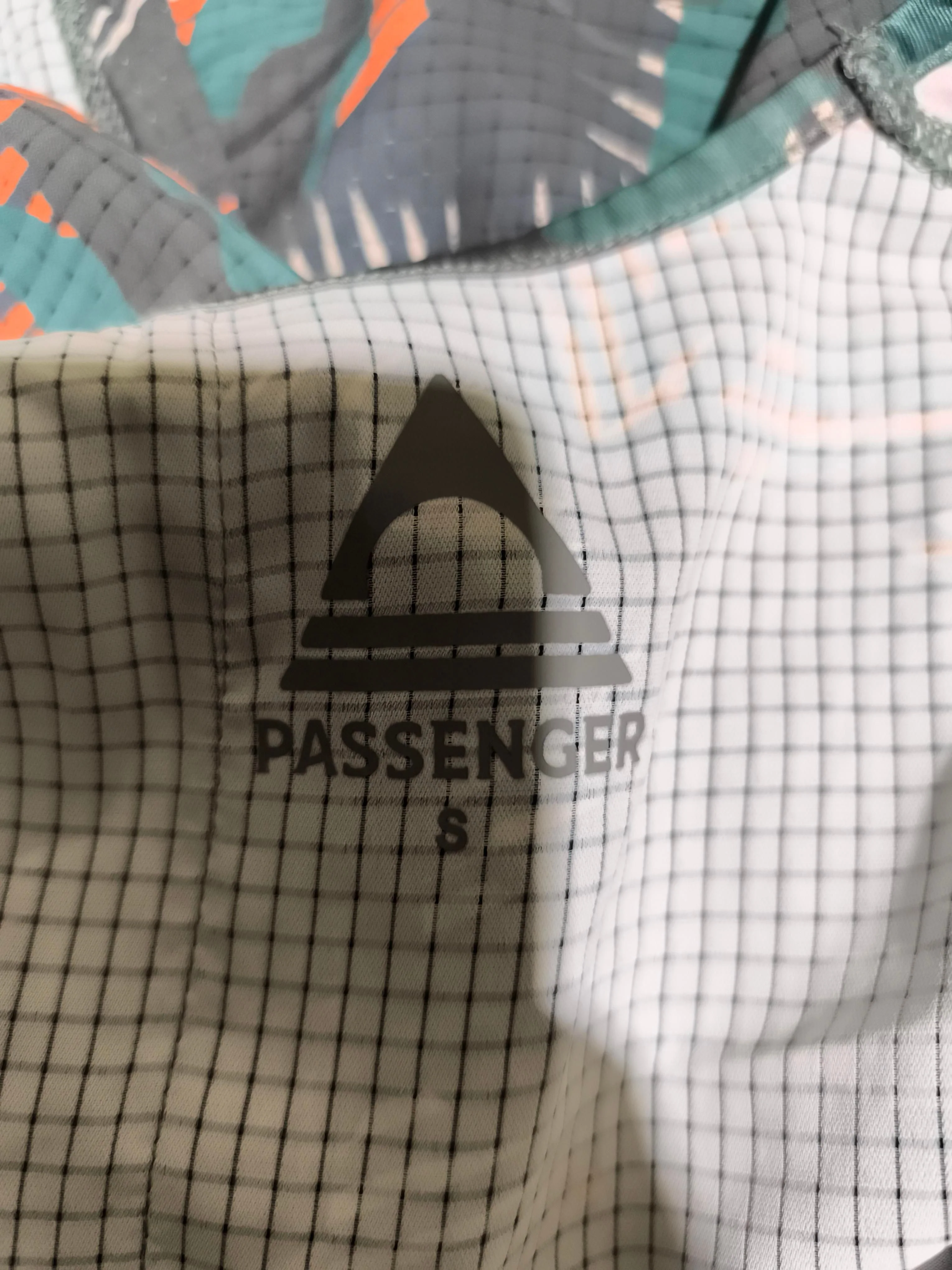 Passenger Women's T-Shirt S Green Graphic Polyester with Elastane Basic - Image 5