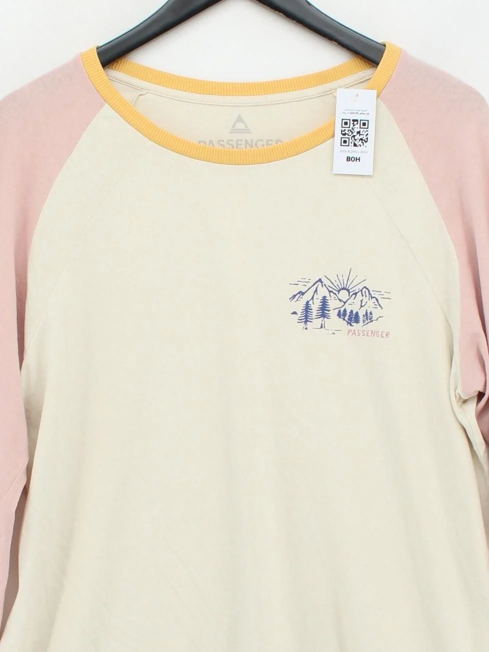 Passenger Women's T-Shirt XL Cream 100% Cotton Short Sleeve Round Neck Basic - Image 3
