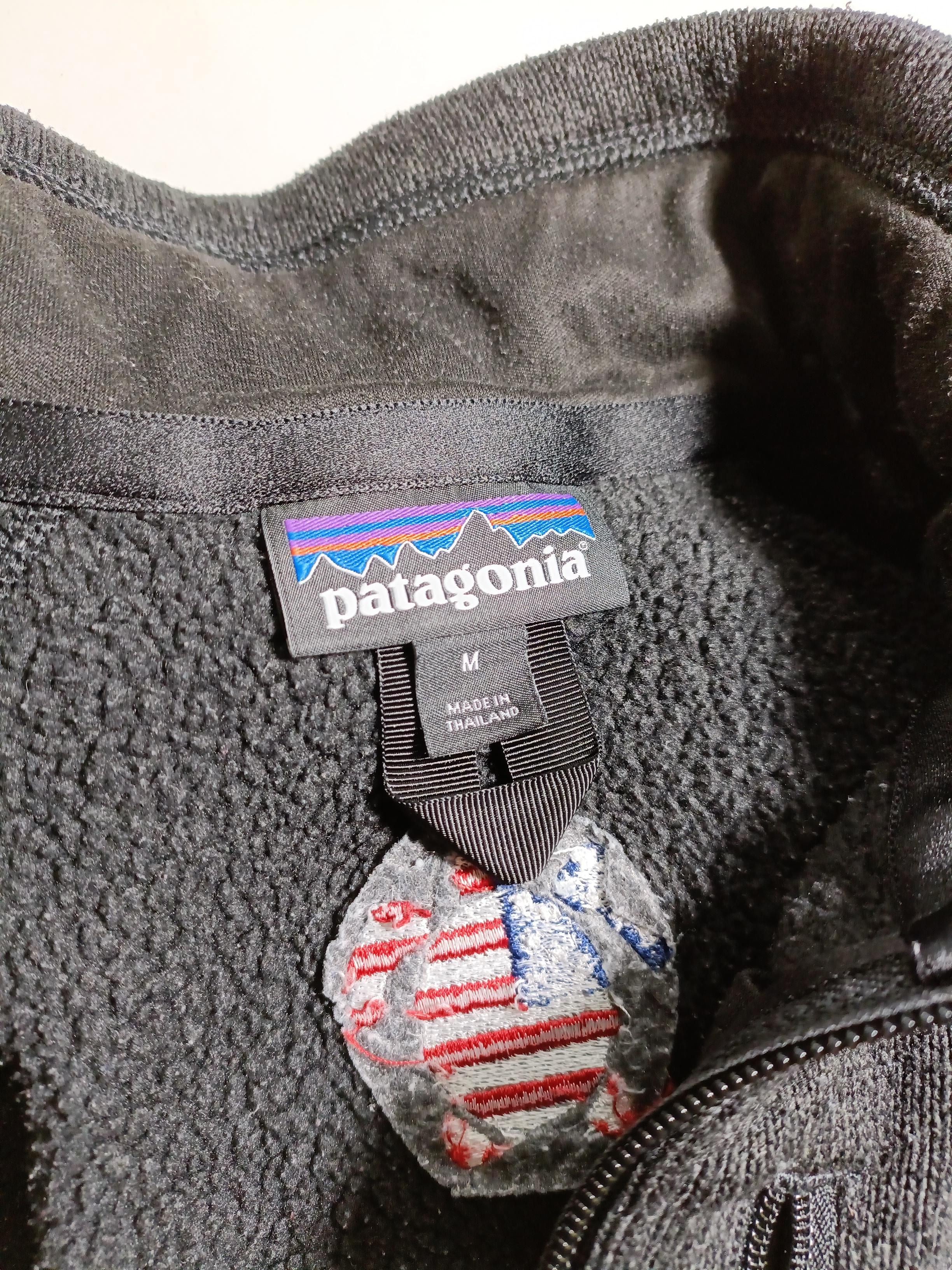 Patagonia Men's Hoodie M Black 100% Polyester Pullover - Image 6