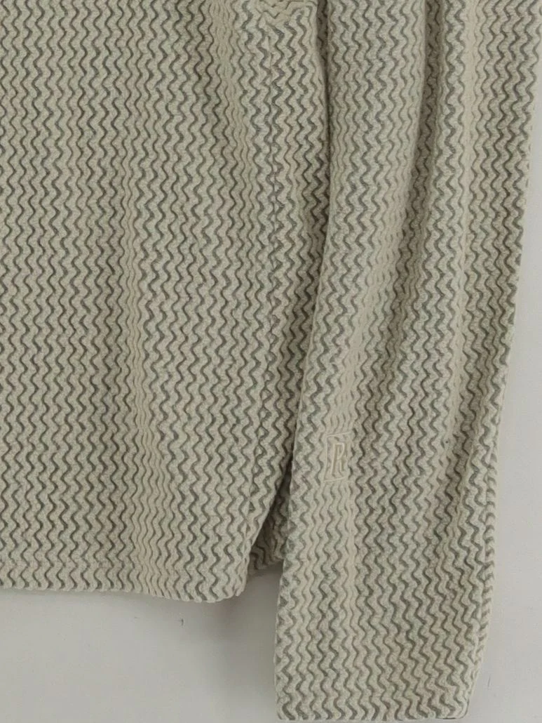 Patagonia Men's Jumper M Cream Geometric 100% Polyester Round Neck Pullover - Image 4