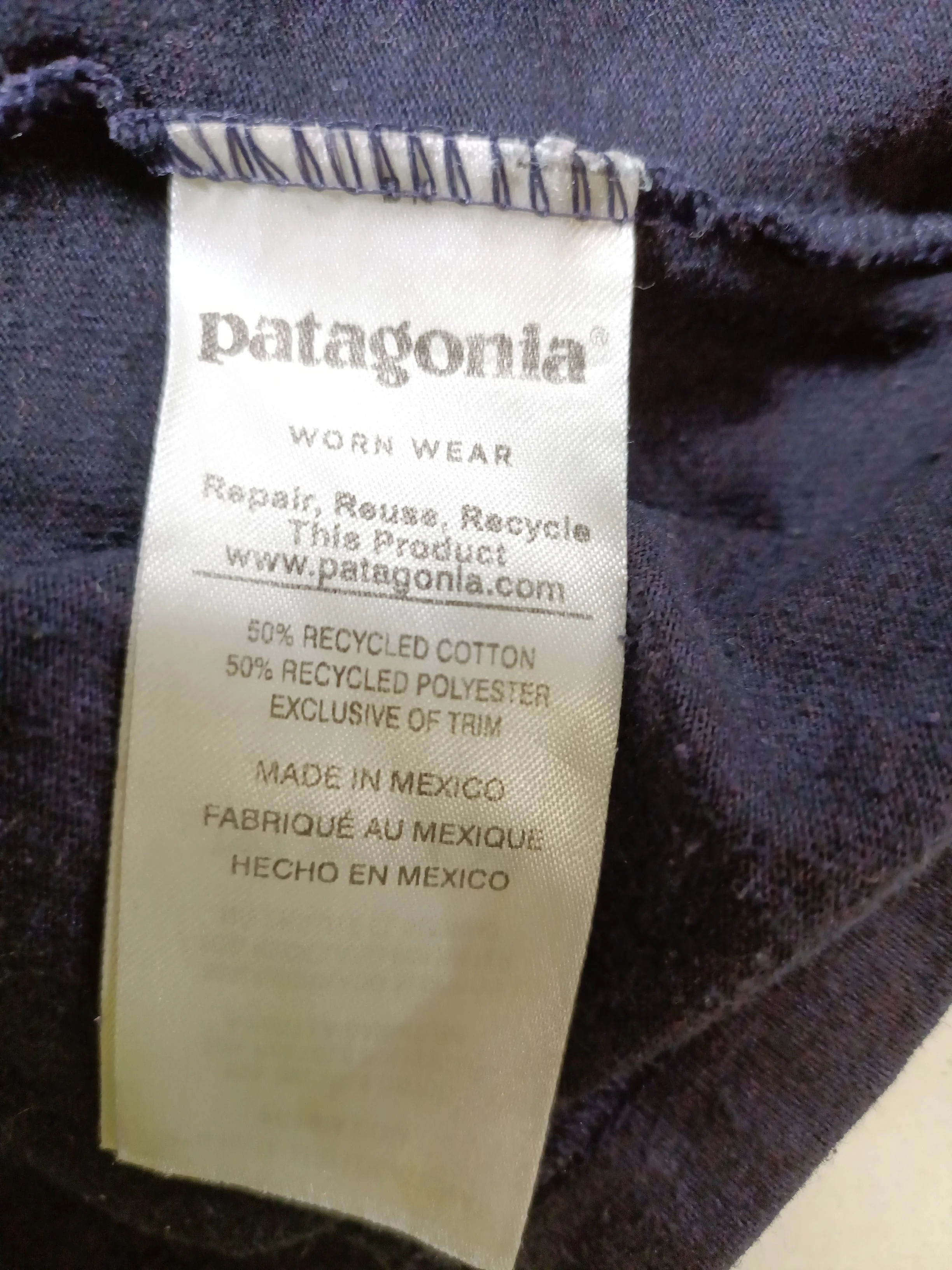Patagonia Men's T-Shirt M Blue Graphic Cotton with Polyester Basic - Image 6