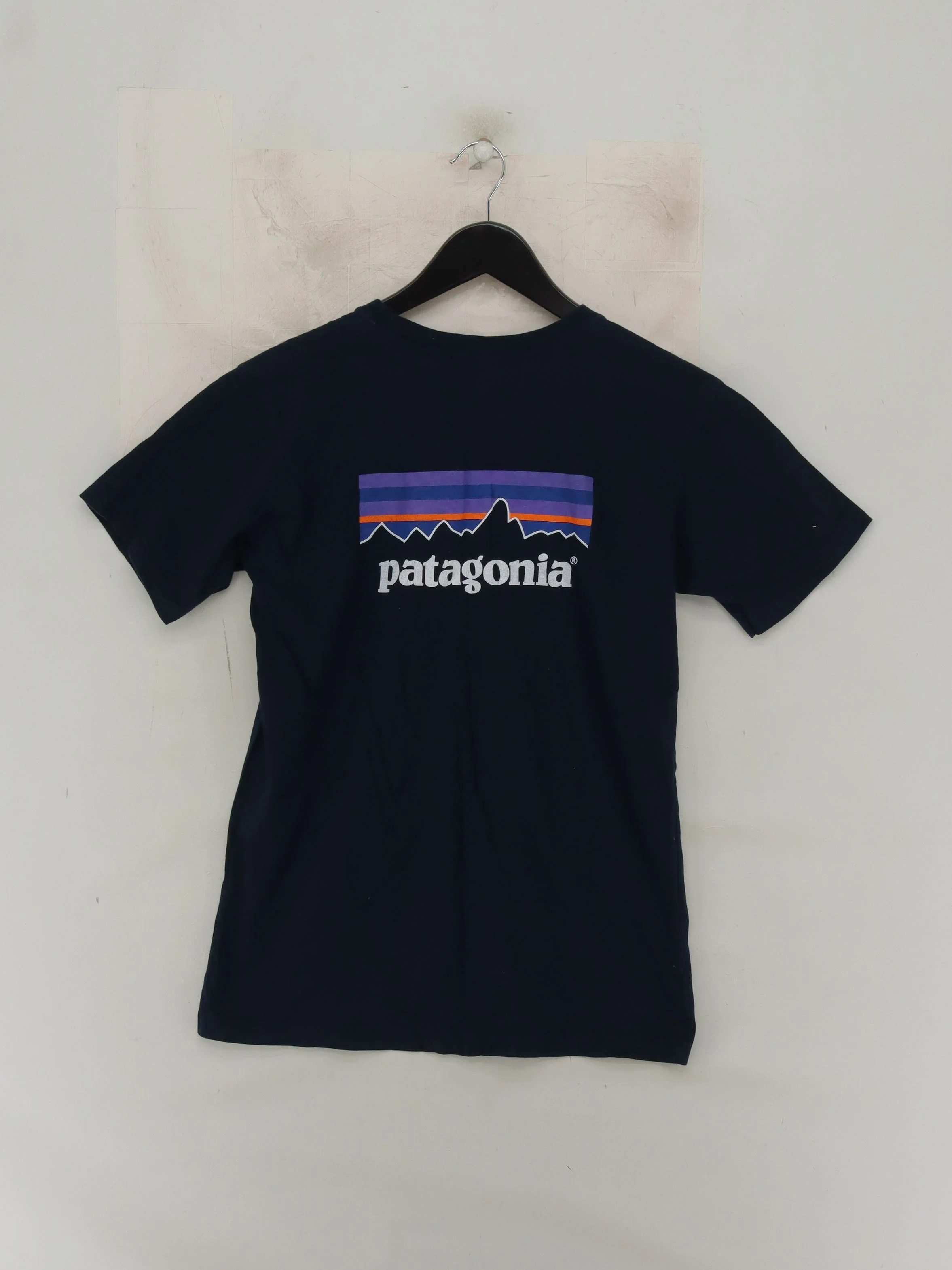 Patagonia Men's T-Shirt S Blue Graphic 100% Other Basic - Image 2