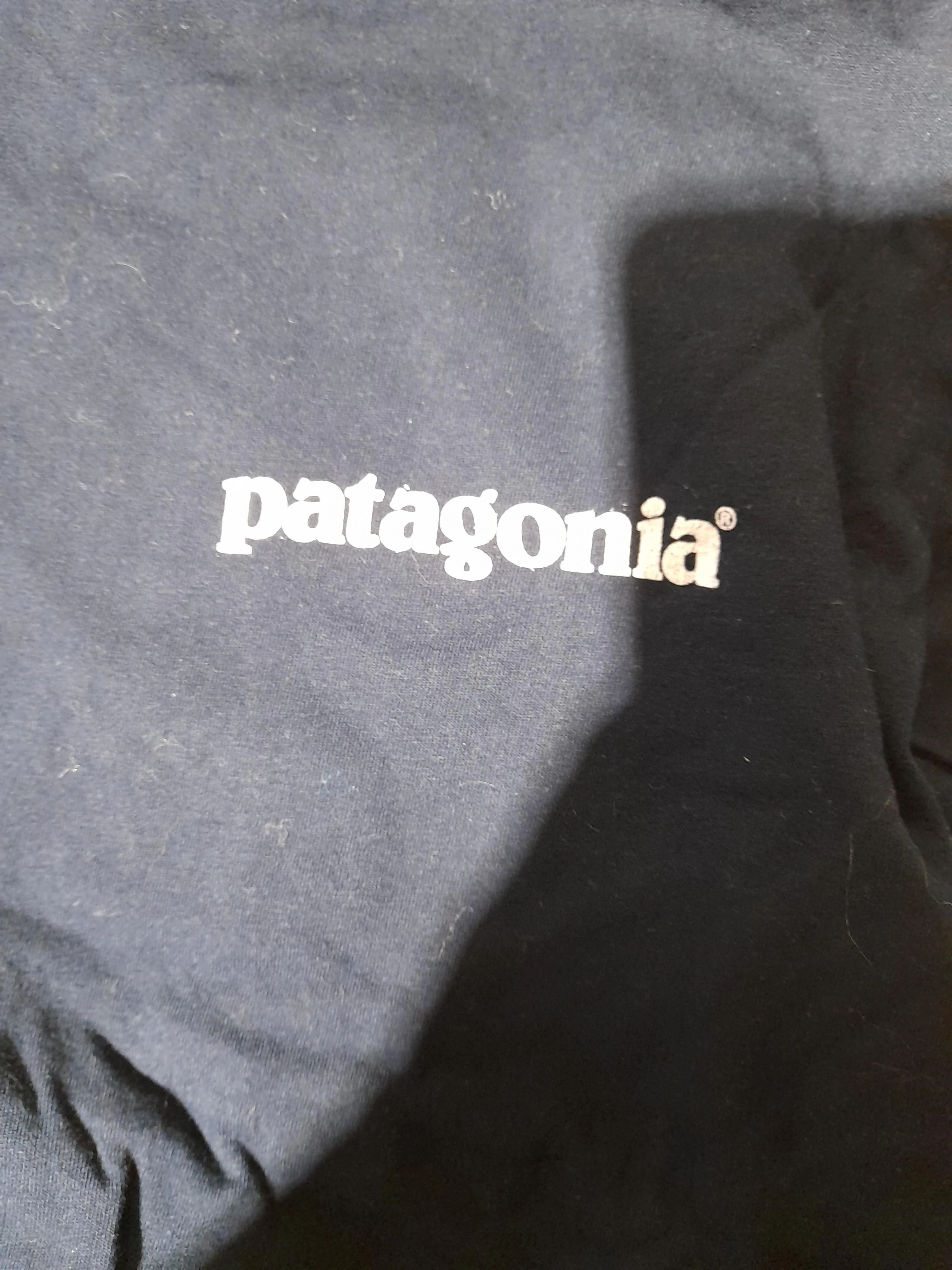 Patagonia Men's T-Shirt S Blue Graphic 100% Other Basic - Image 5