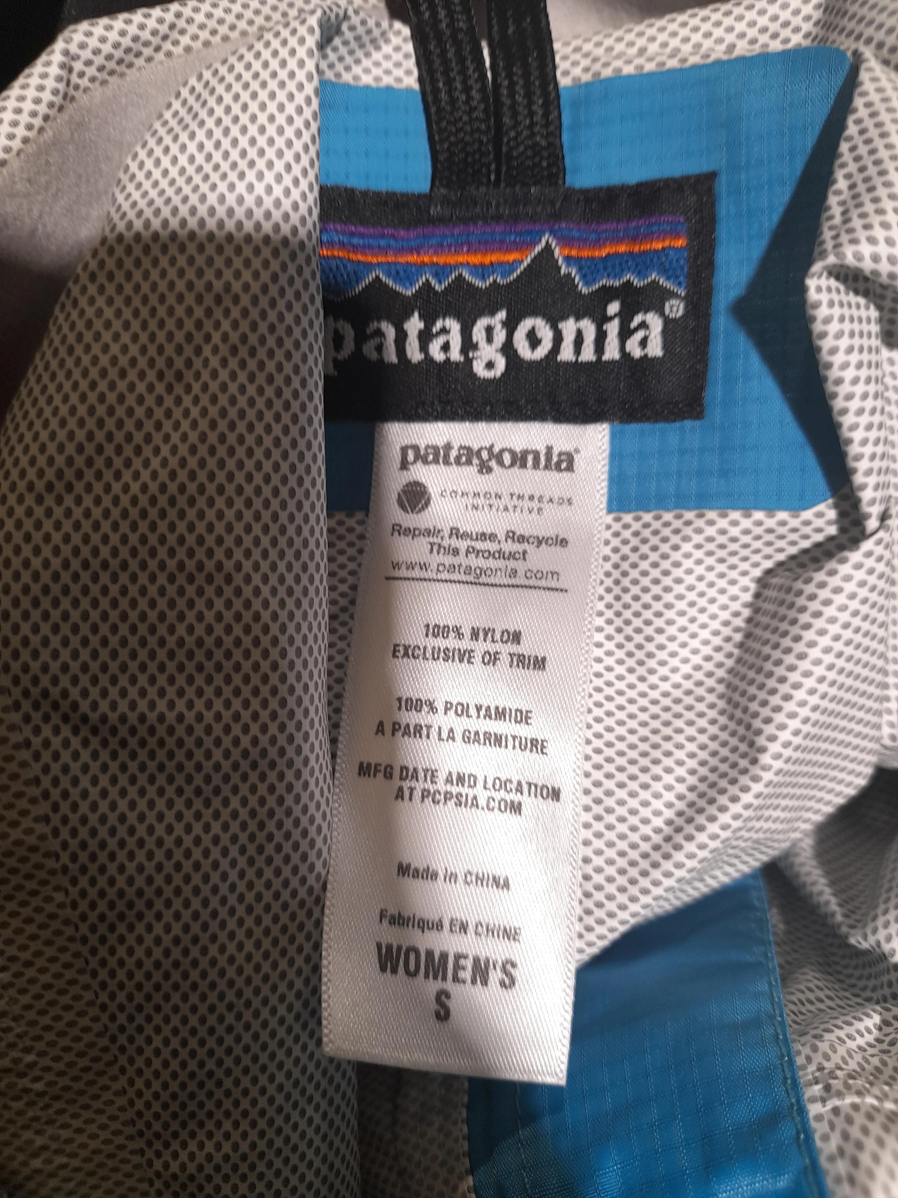 Patagonia Rain Coat jacket blue - Image 5