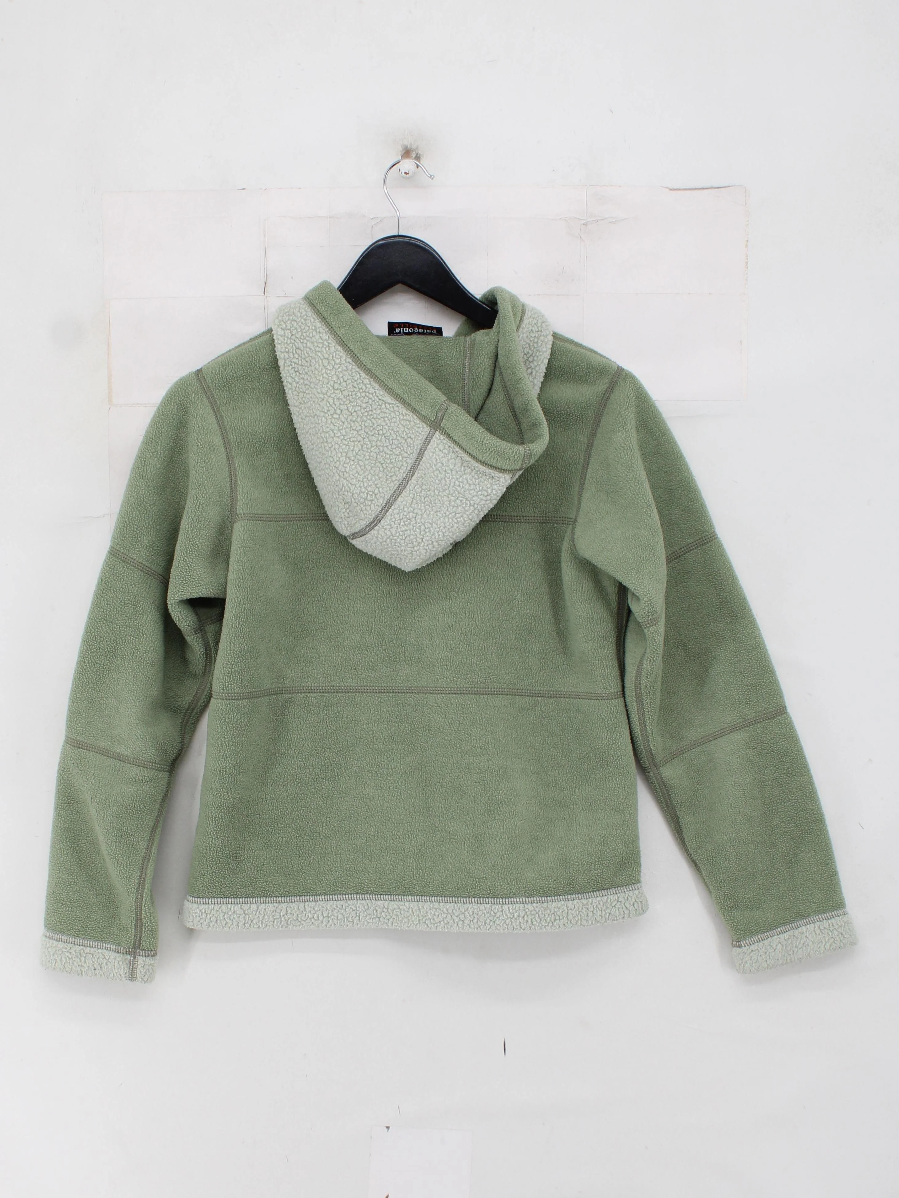 Patagonia Windbreaker jacket green - Image 2