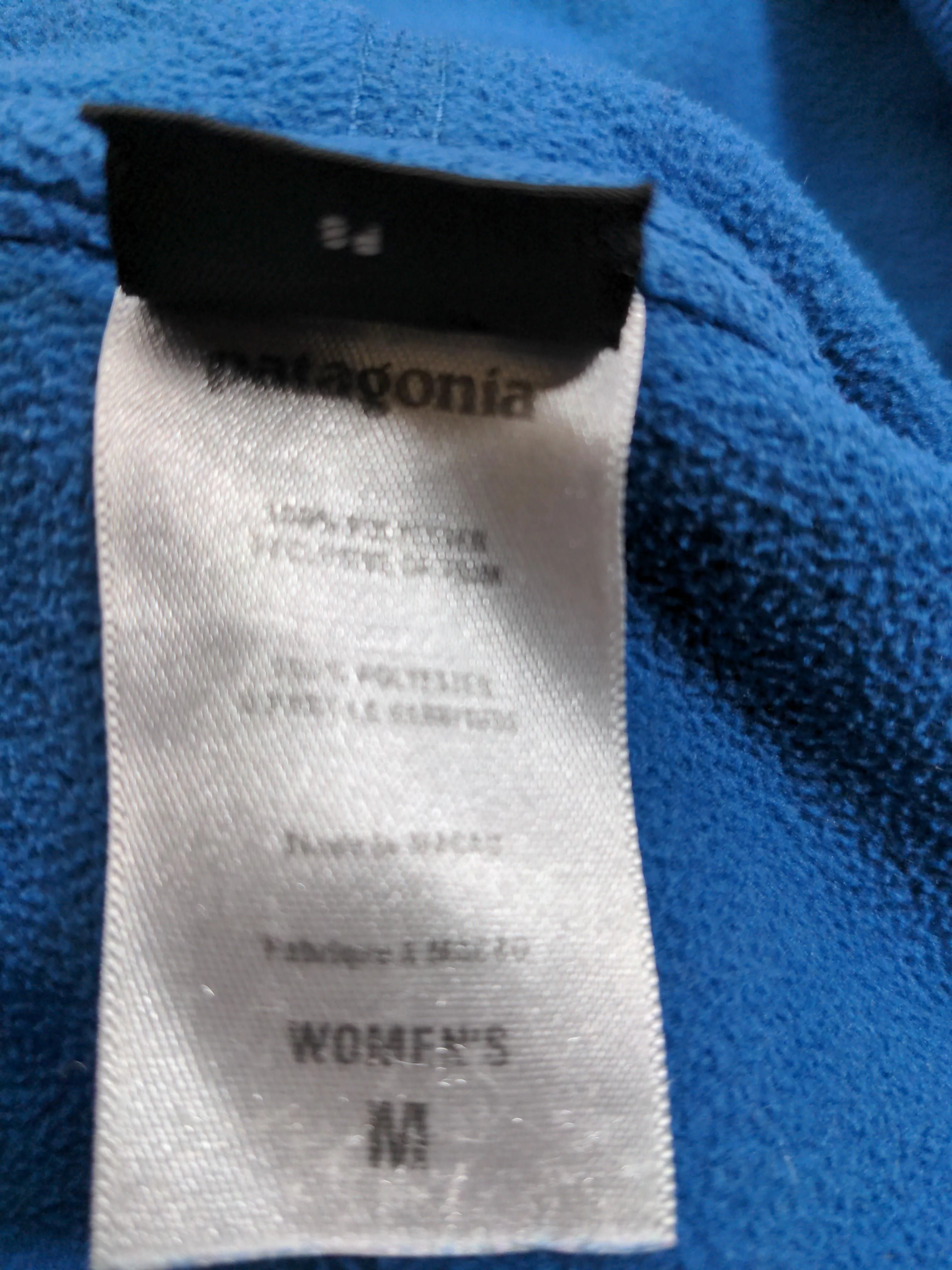 Patagonia Women's Hoodie M Blue 100% Polyester Pullover - Image 5