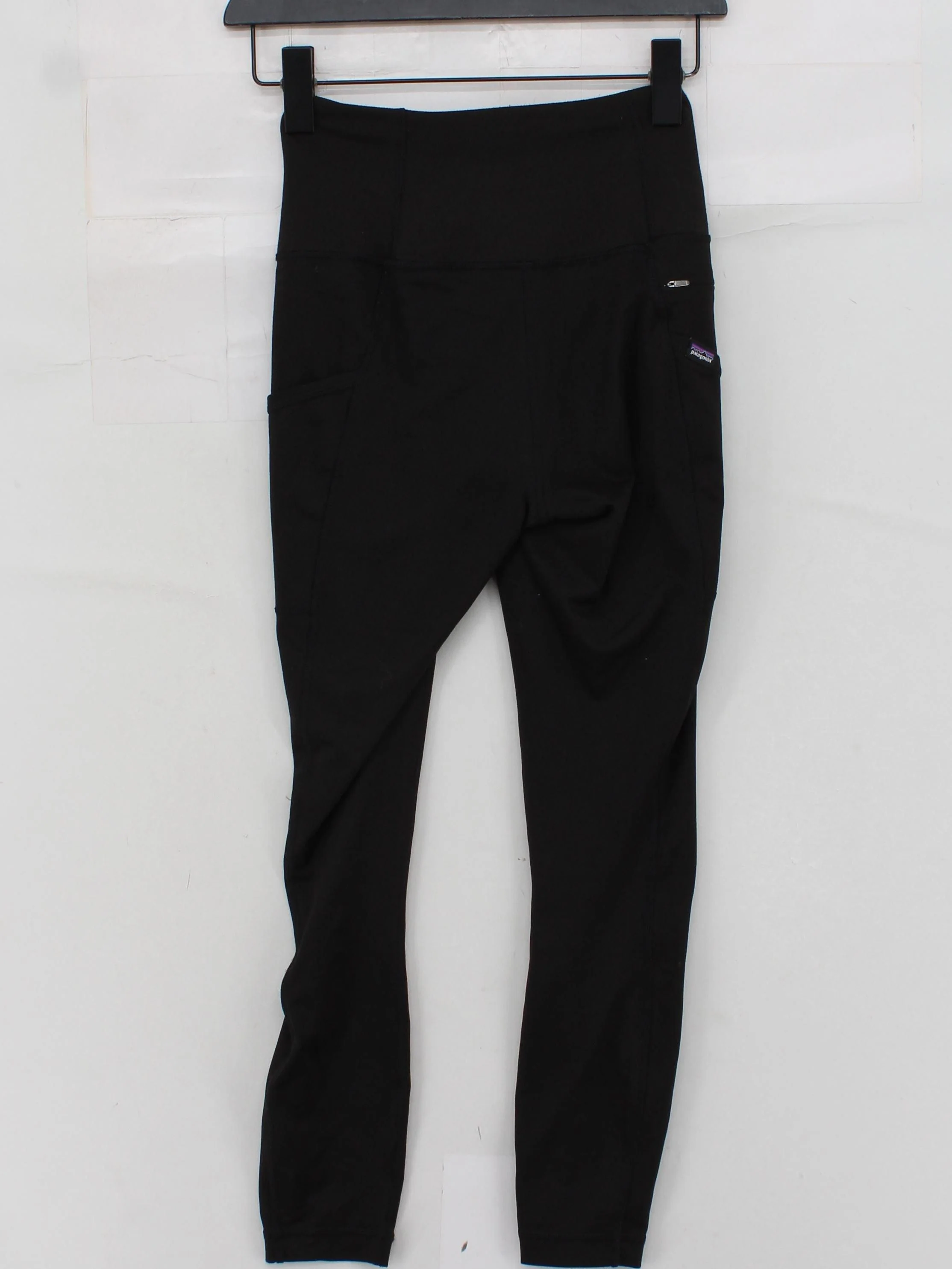 Patagonia Women's Leggings XXS Black Polyester with Elastane Capri - Image 2