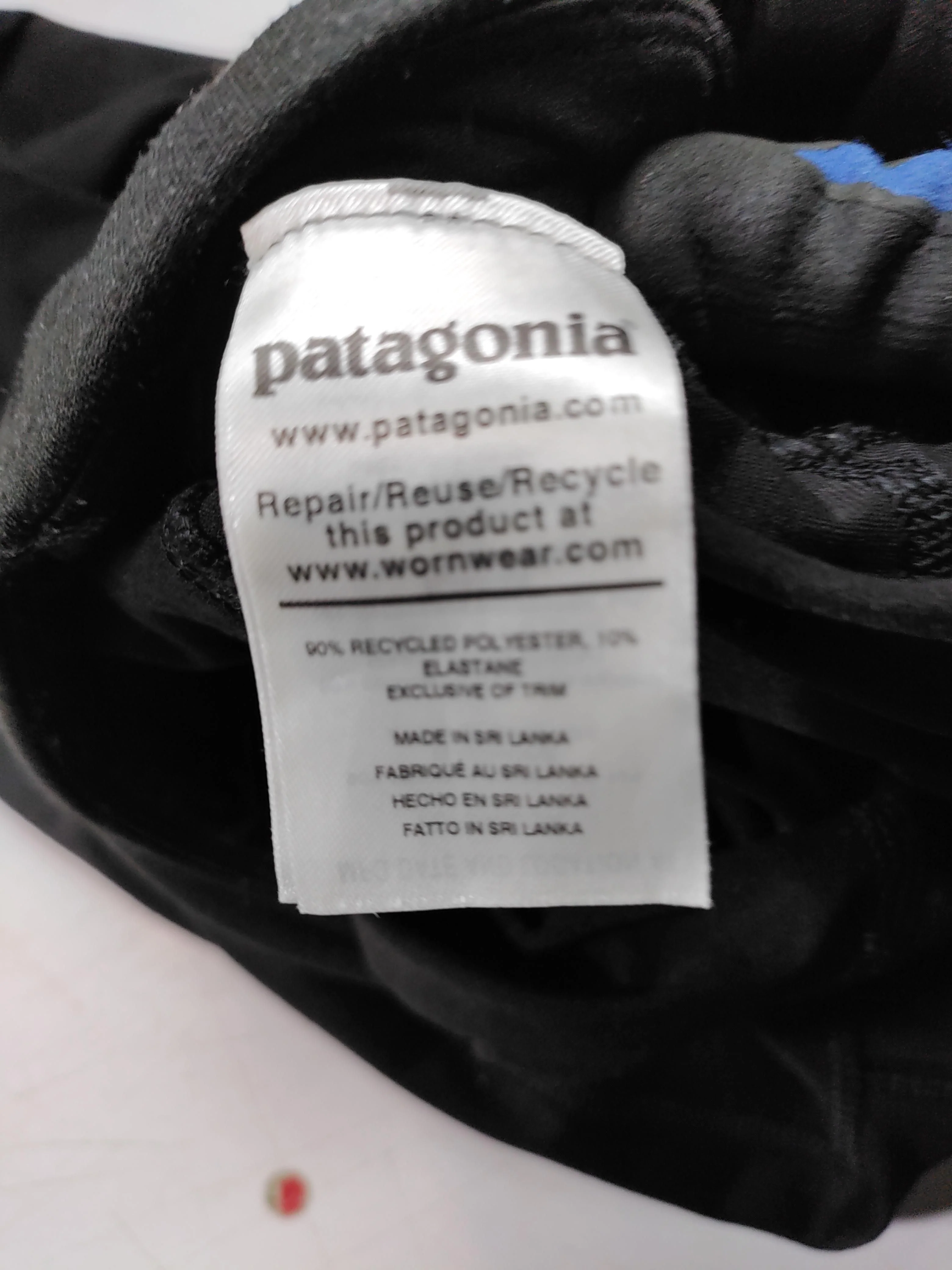Patagonia Women's Leggings XXS Black Polyester with Elastane Capri - Image 6