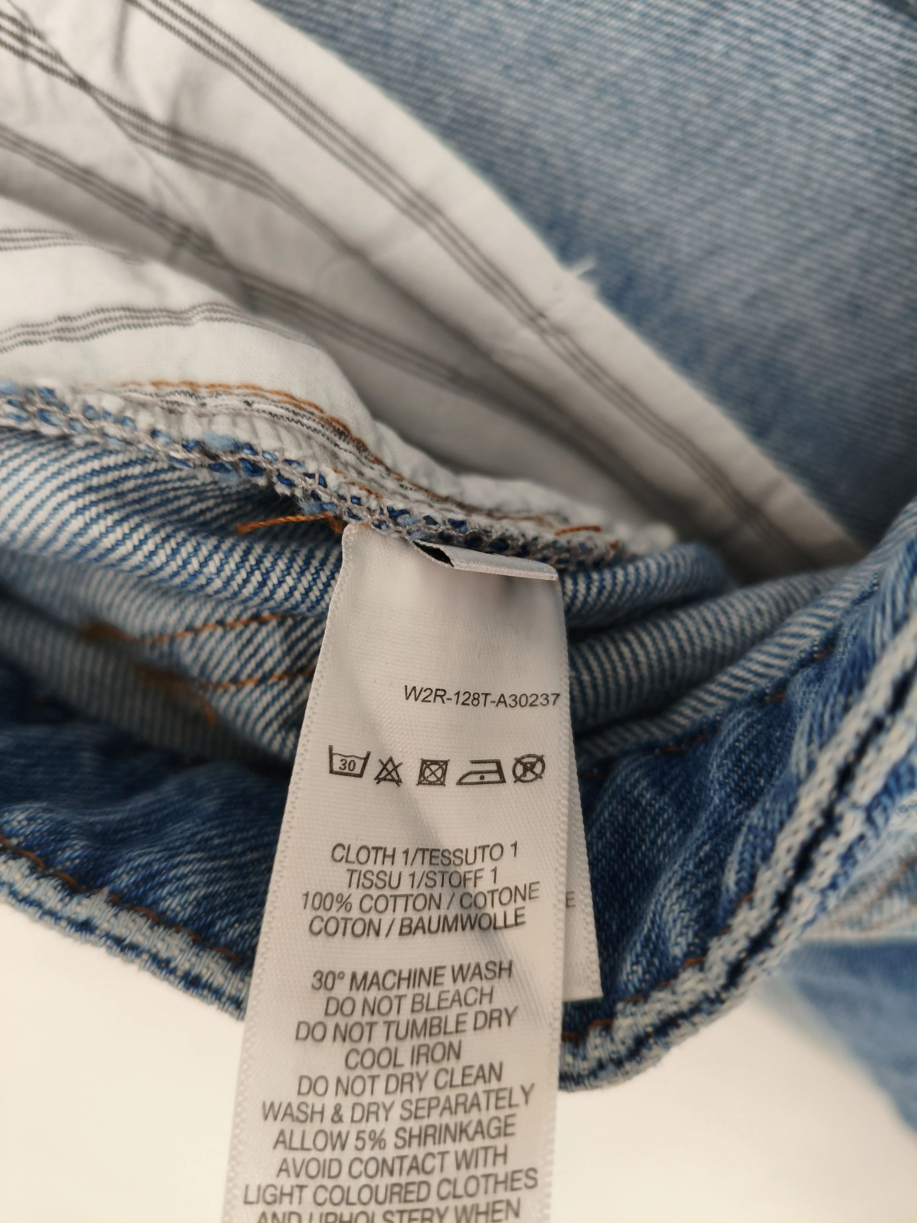 Paul Smith Men's Jeans W 31 in Blue 100% Cotton Wide-Leg New with tags - Image 6