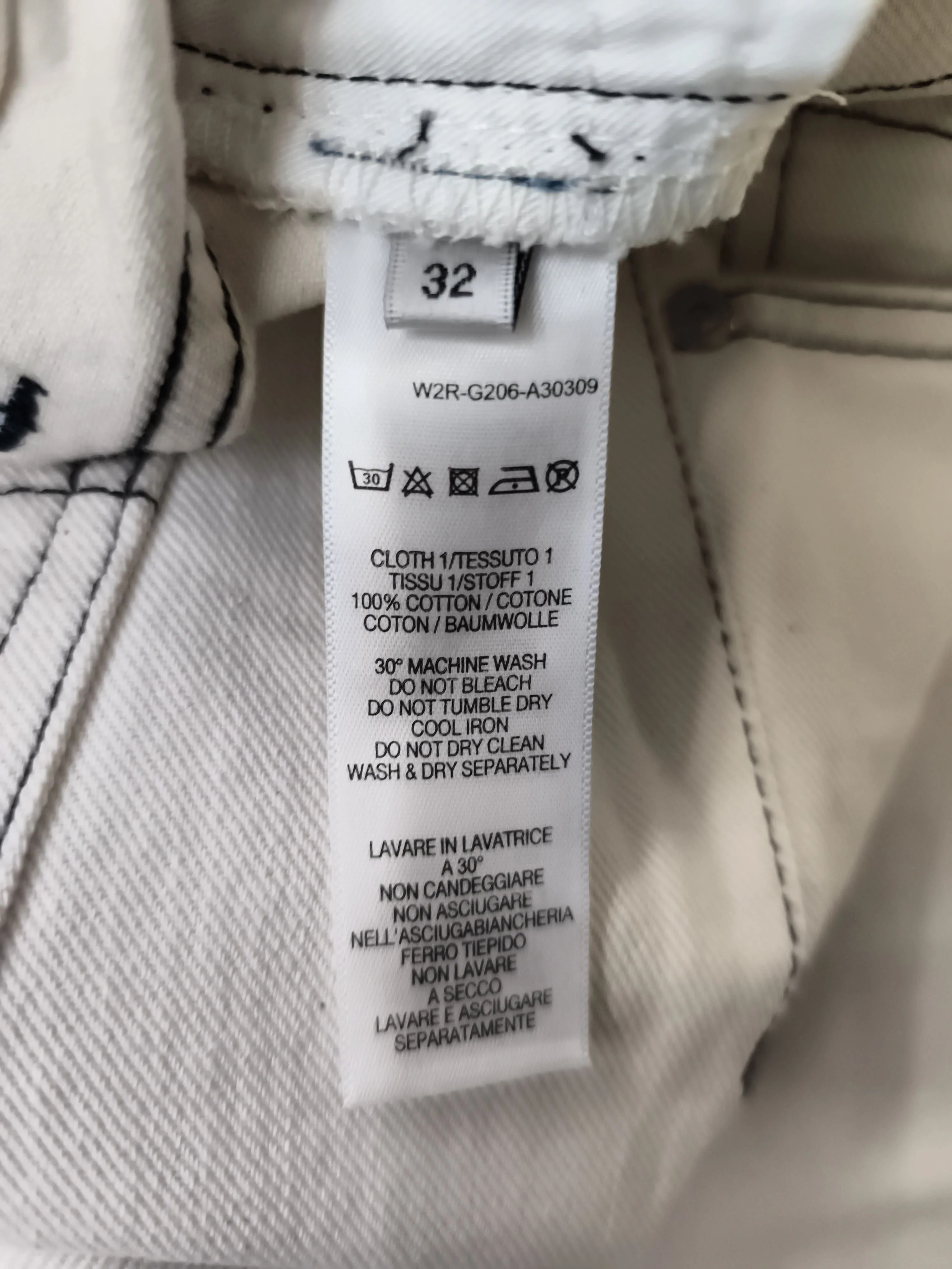 Paul Smith Men's Jeans W 32 in Cream 100% Cotton Straight New with tags - Image 6
