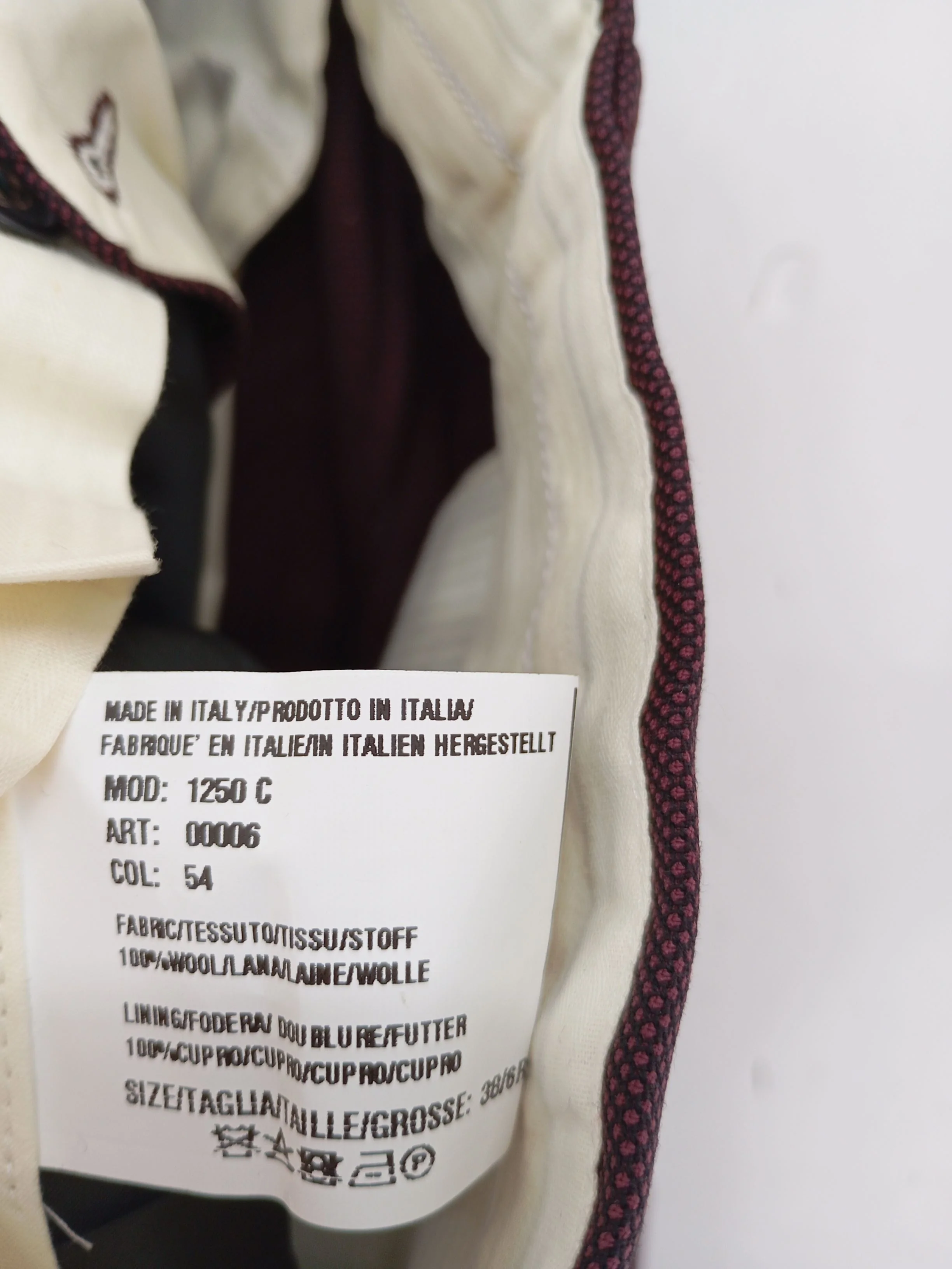 Paul Smith Men's Suit Trousers W 32 in Red Wool New with tags - Image 6
