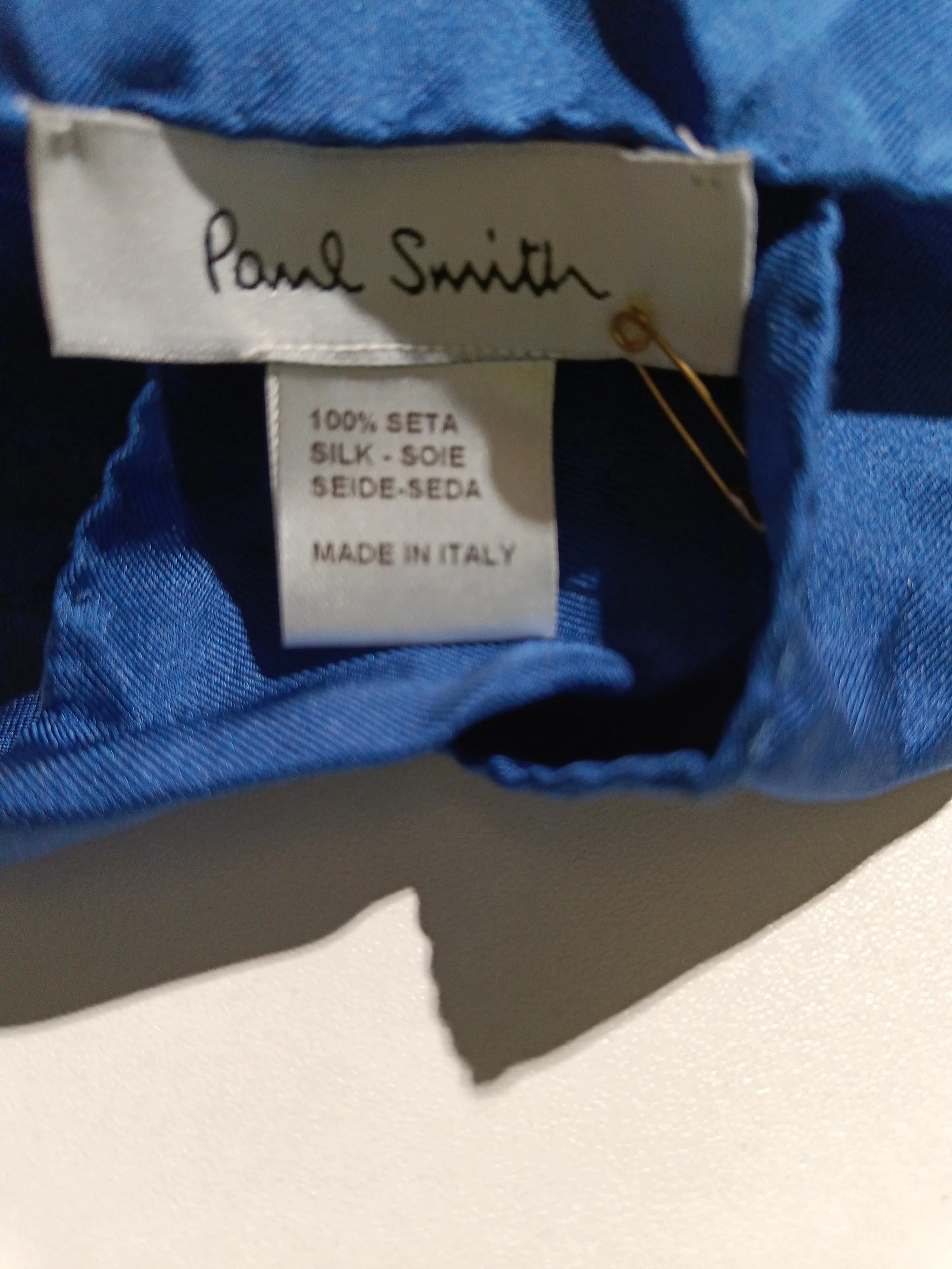Paul Smith Women's Scarf Blue Floral 100% Silk Rectangle Scarf - Image 6